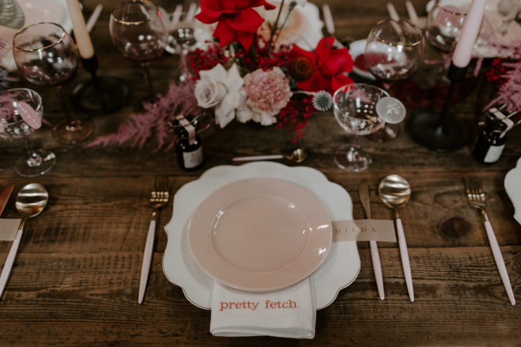 Embroidered Linen Napkins for Weddings