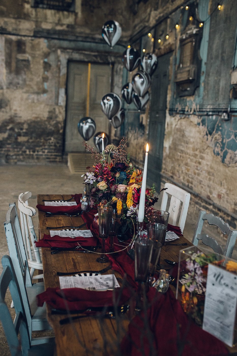 How To Style A Halloween Wedding In A Luxe Autumnal Way