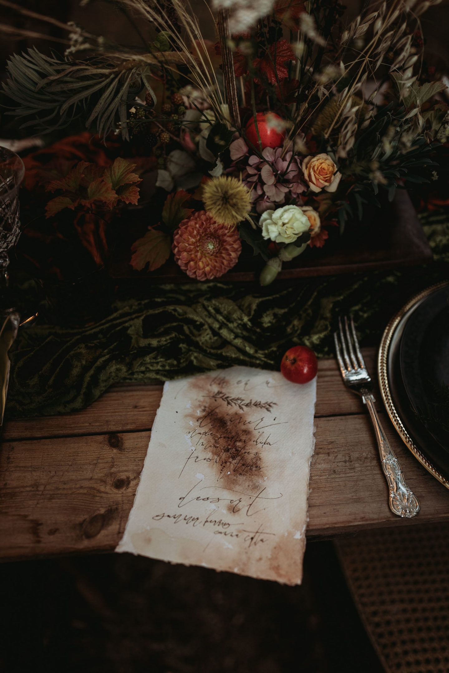 Eco-Weddding At Wellington Wood With Autumn Folklore Vibes