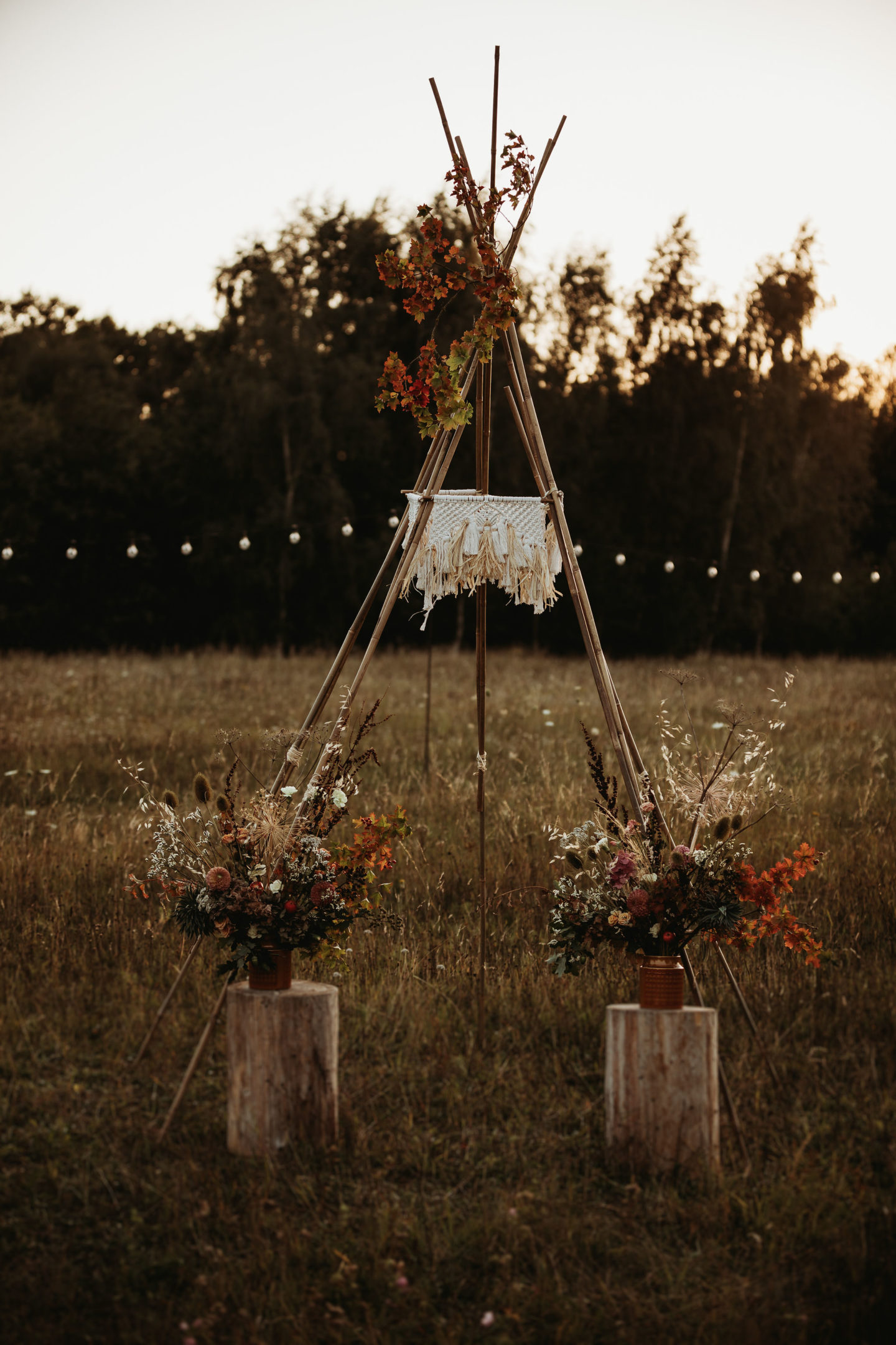 Eco-Weddding At Wellington Wood With Autumn Folklore Vibes