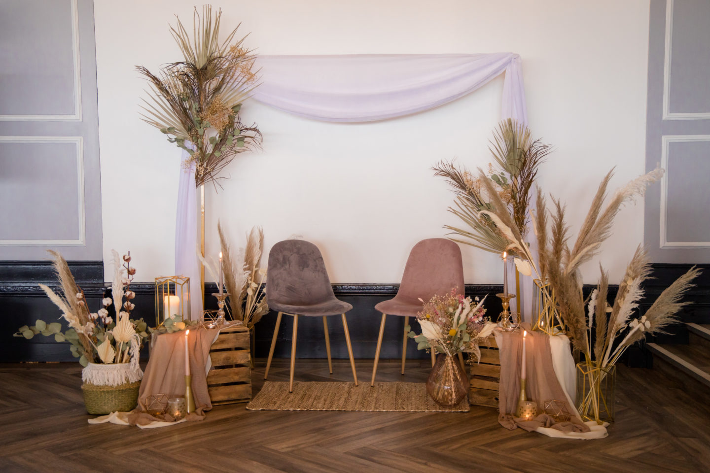 Luxury Seaside Inspired Wedding Inspiration at The Gaiety Bar, Southsea