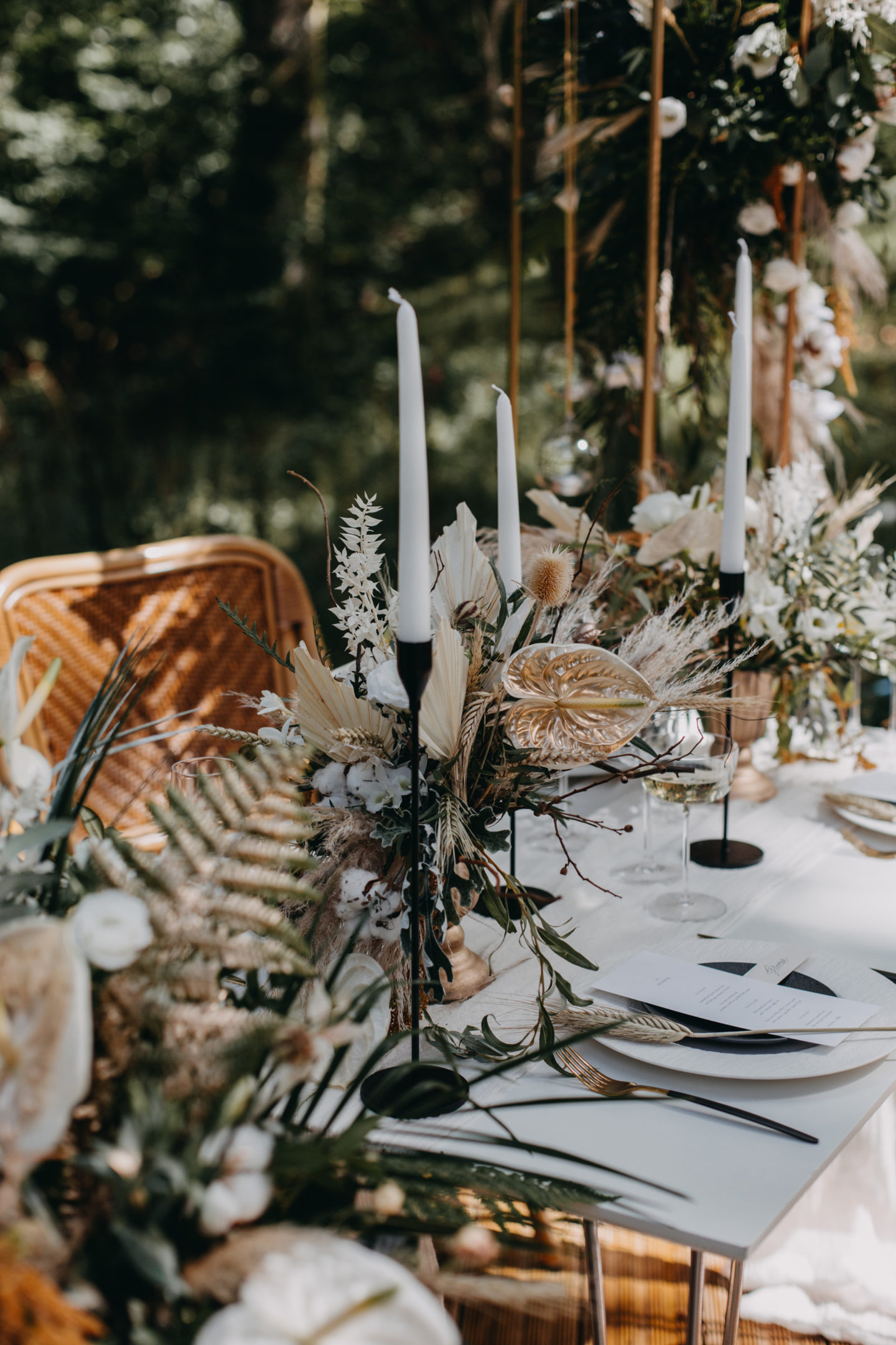 Modern Luxe Outdoor Wedding at Once Upon a Woodland, Hurley