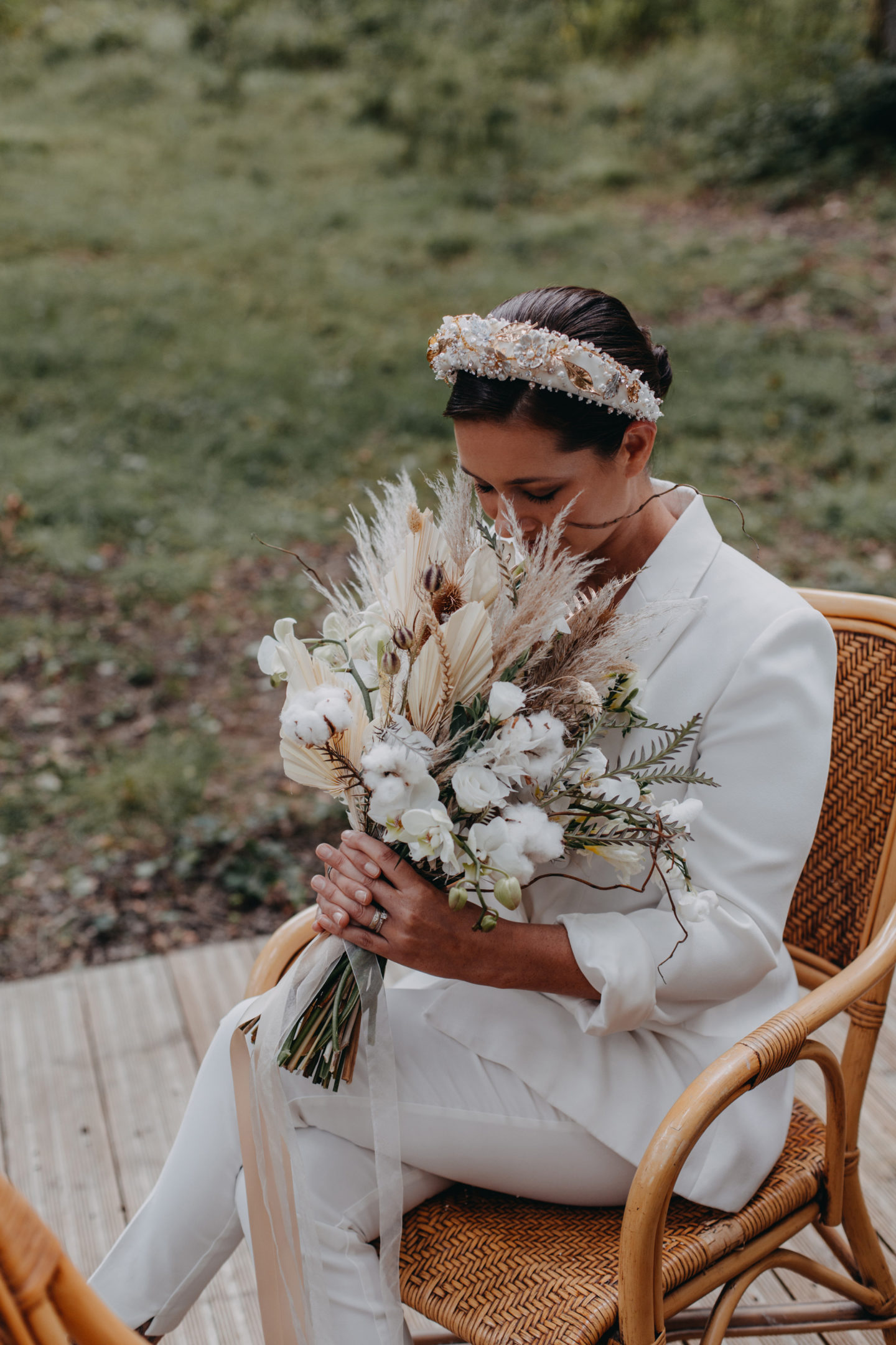 Modern Luxe Outdoor Wedding at Once Upon a Woodland, Hurley