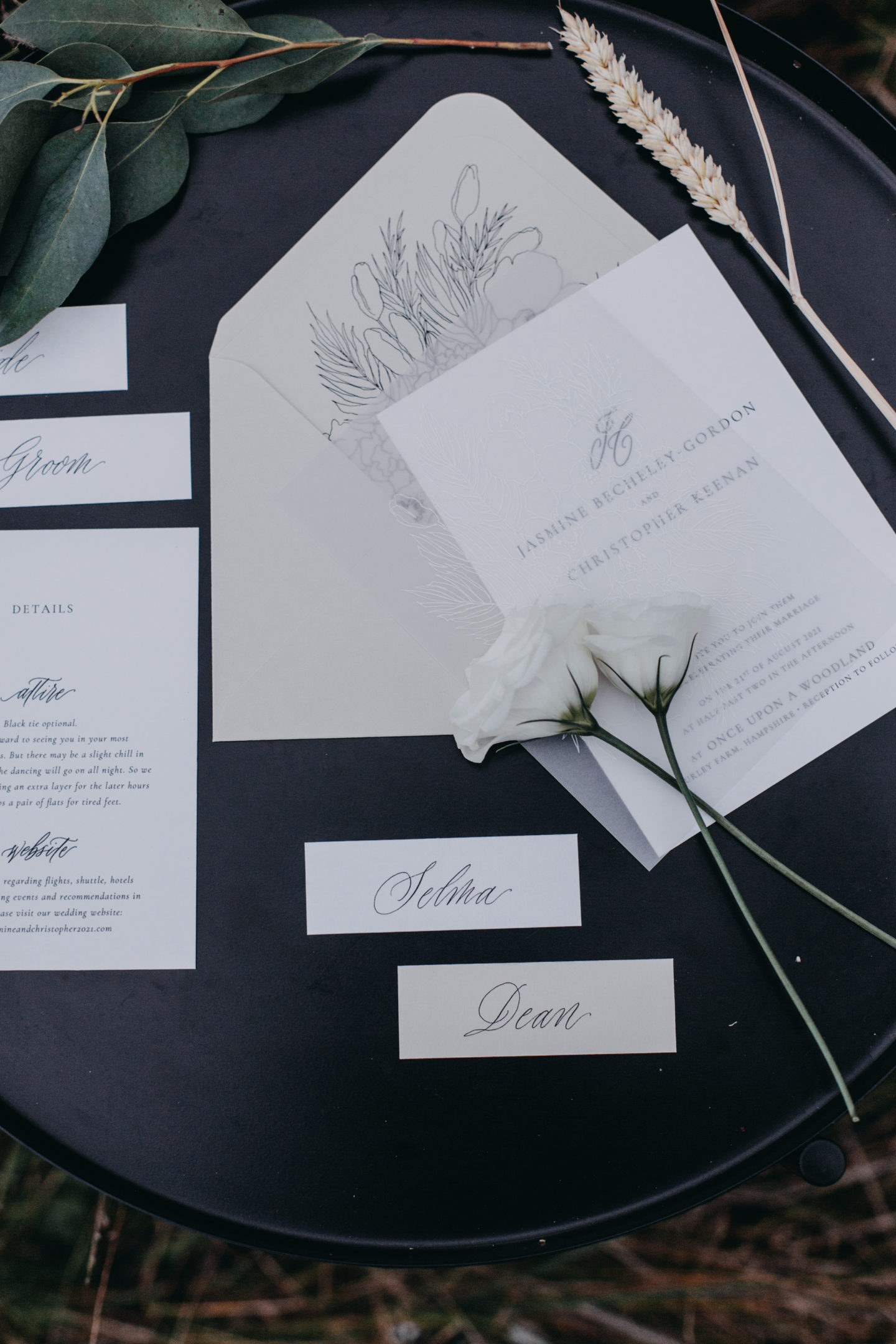 Modern Luxe Outdoor Wedding at Once Upon a Woodland, Hurley