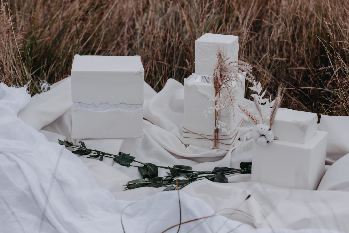 Modern Luxe Outdoor Wedding at Once Upon a Woodland, Hurley