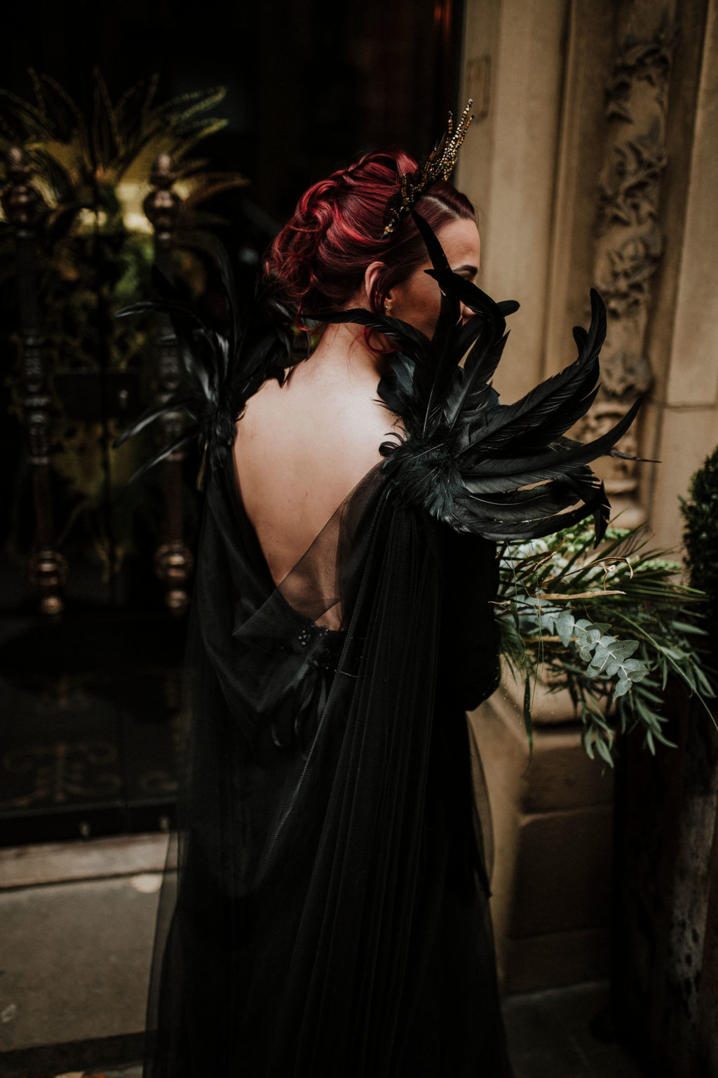 How To Style A Halloween Wedding In A Luxe Autumnal Way
