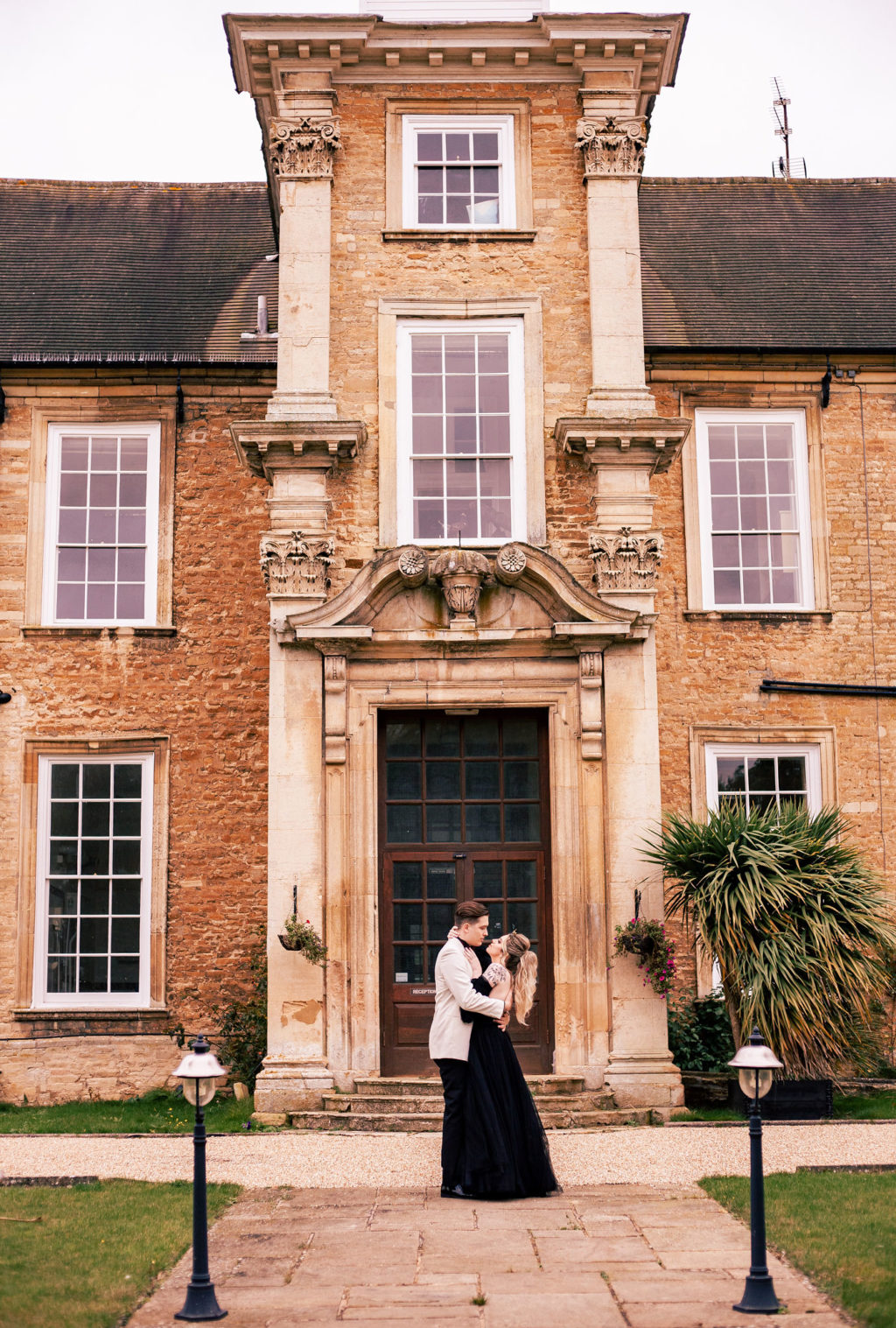 Eclectic Wedding Inspiration With Colour Pop Styling At Hinwick Hall Northamptonshire