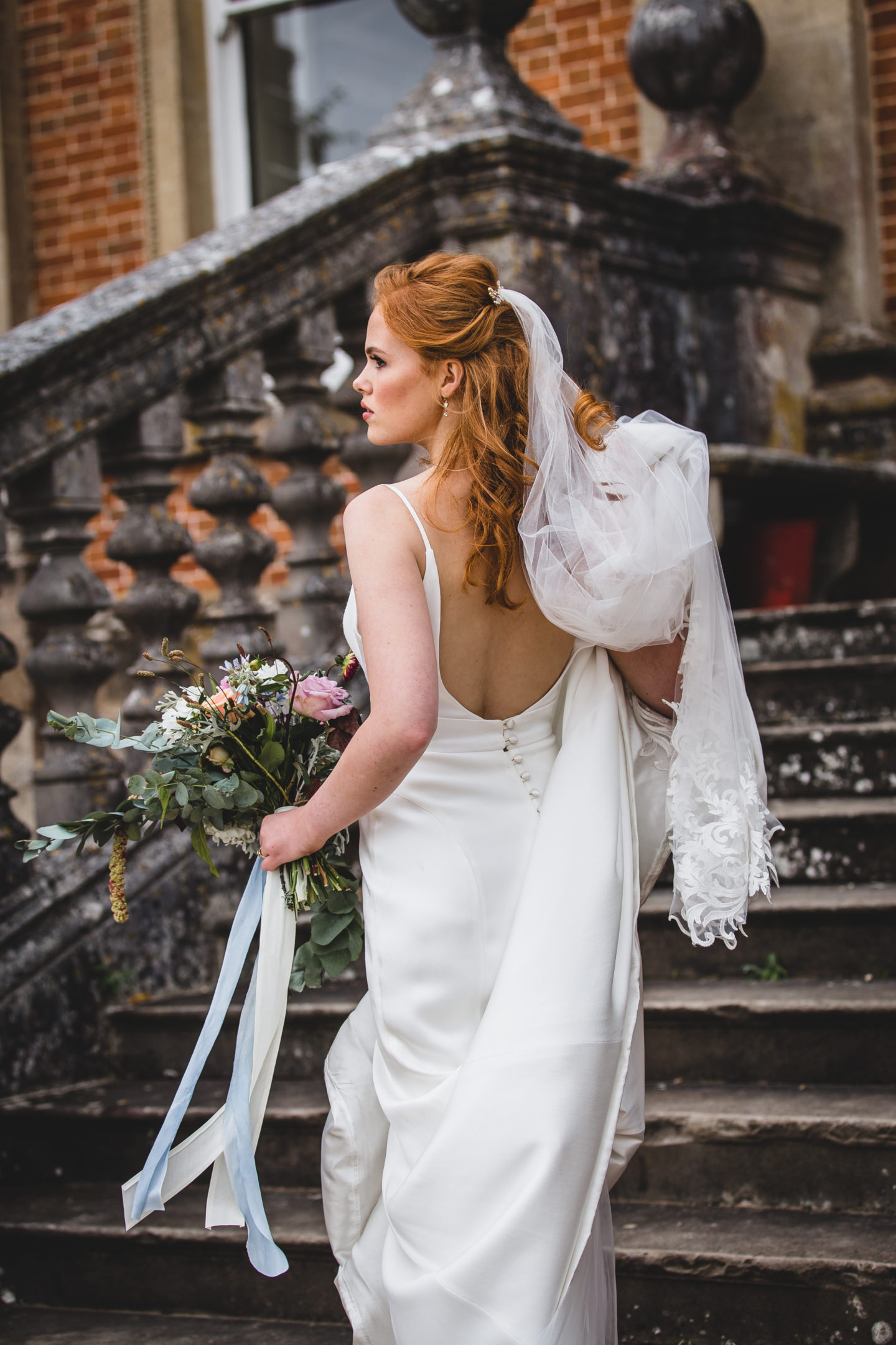 Elegant Autumn Wedding Inspiration With Traditional Vibes at Crowcombe Court Somerset