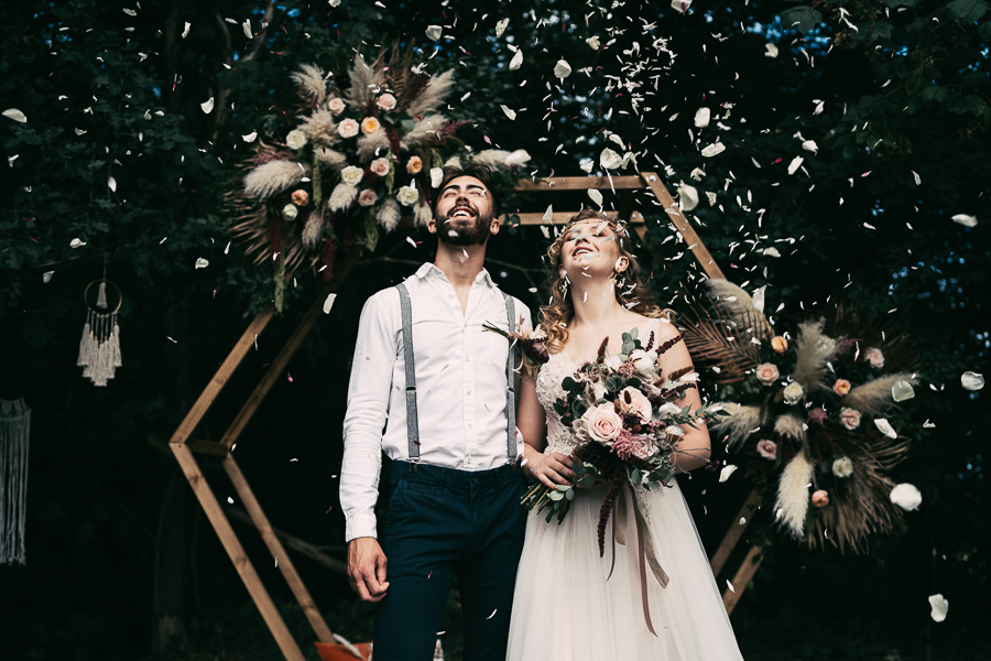 Outdoor Boho Tent Wedding With Relaxed Vibes The Quill Kent 