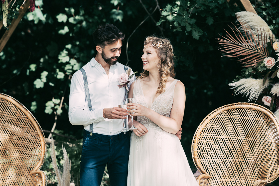 Outdoor Boho Tent Wedding With Relaxed Vibes The Quill Kent 