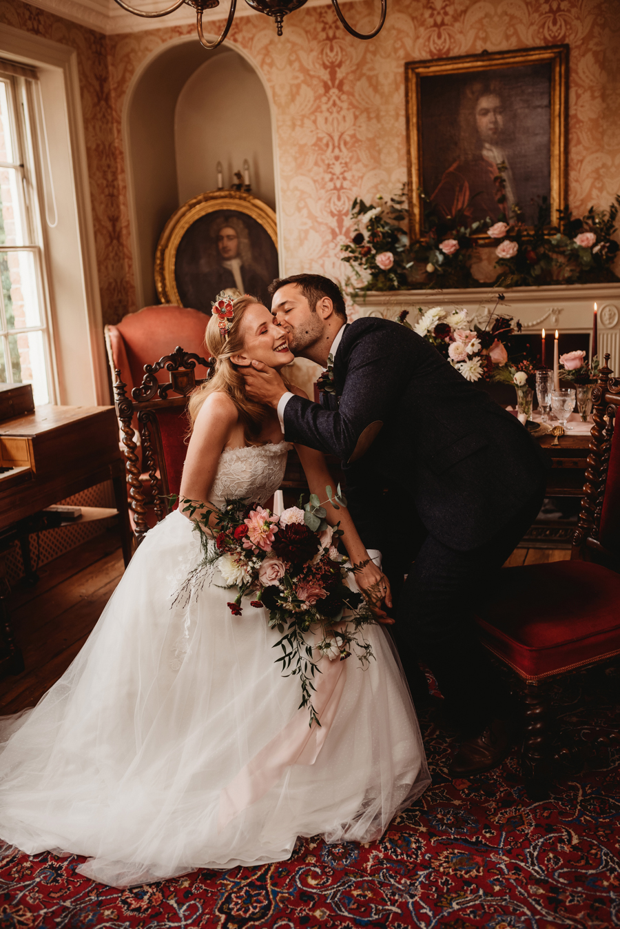 Traditional Country House Christmas Wedding in Cambridgeshire