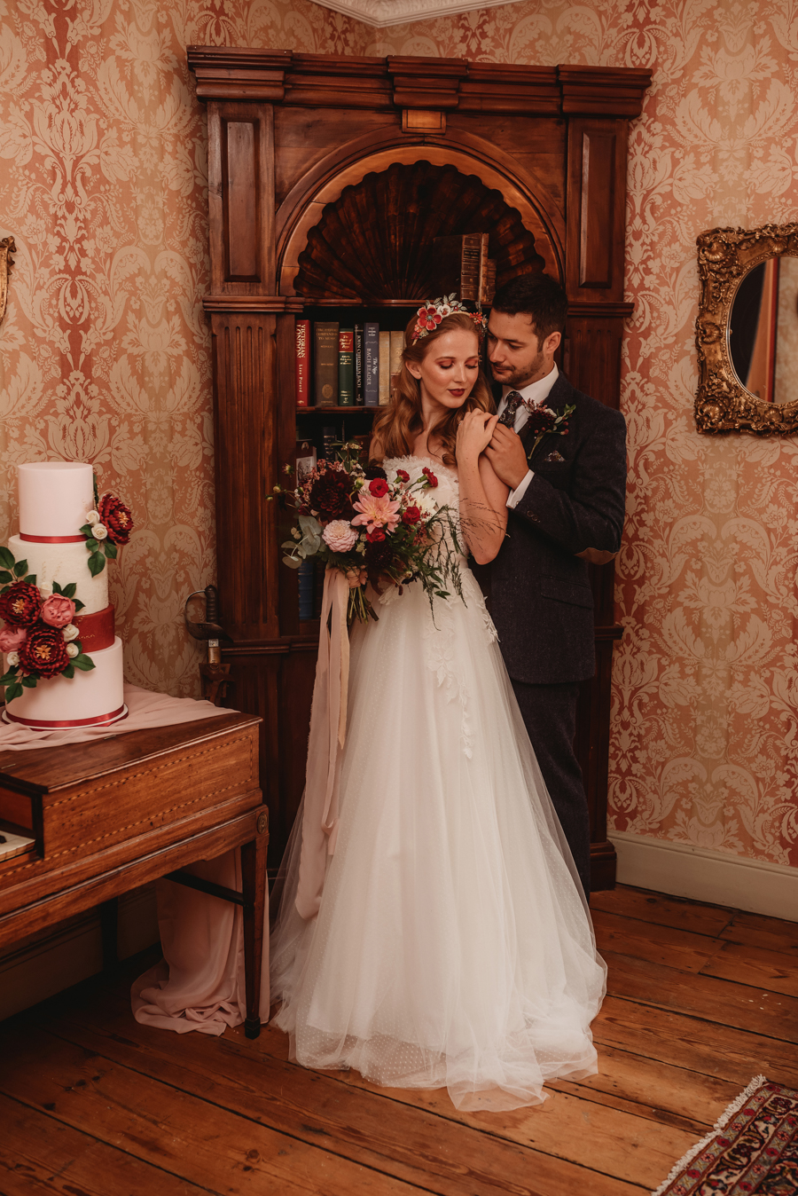 Traditional Country House Christmas Wedding in Cambridgeshire