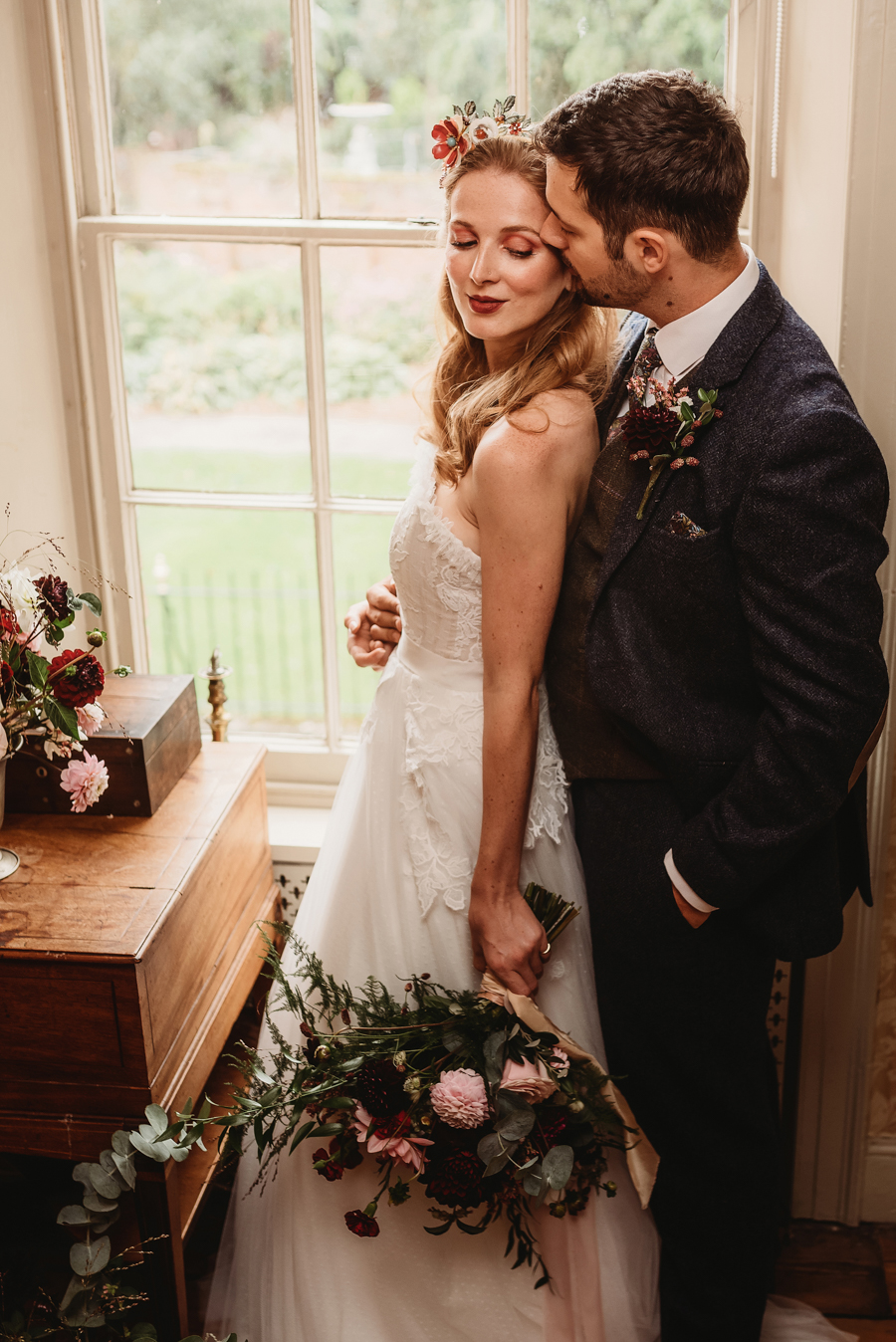 Traditional Country House Christmas Wedding in Cambridgeshire