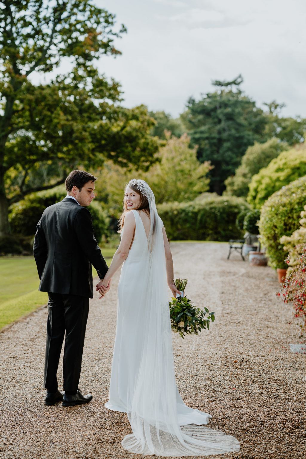 Elegant Black Tie Wedding With Hollywood Glamour At Wadhurst Castle, Kent