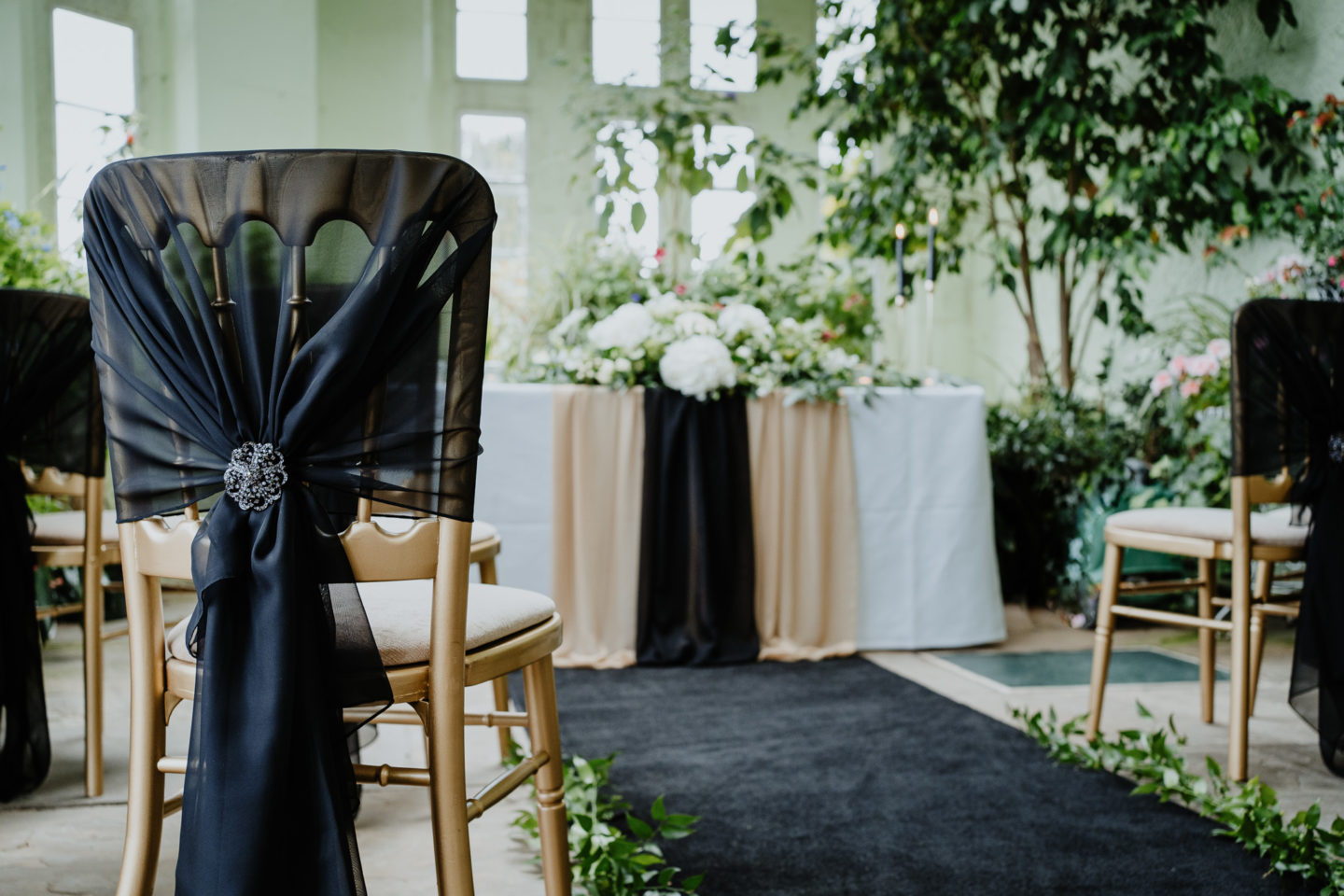 Elegant Black Tie Wedding With Hollywood Glamour At Wadhurst Castle, Kent