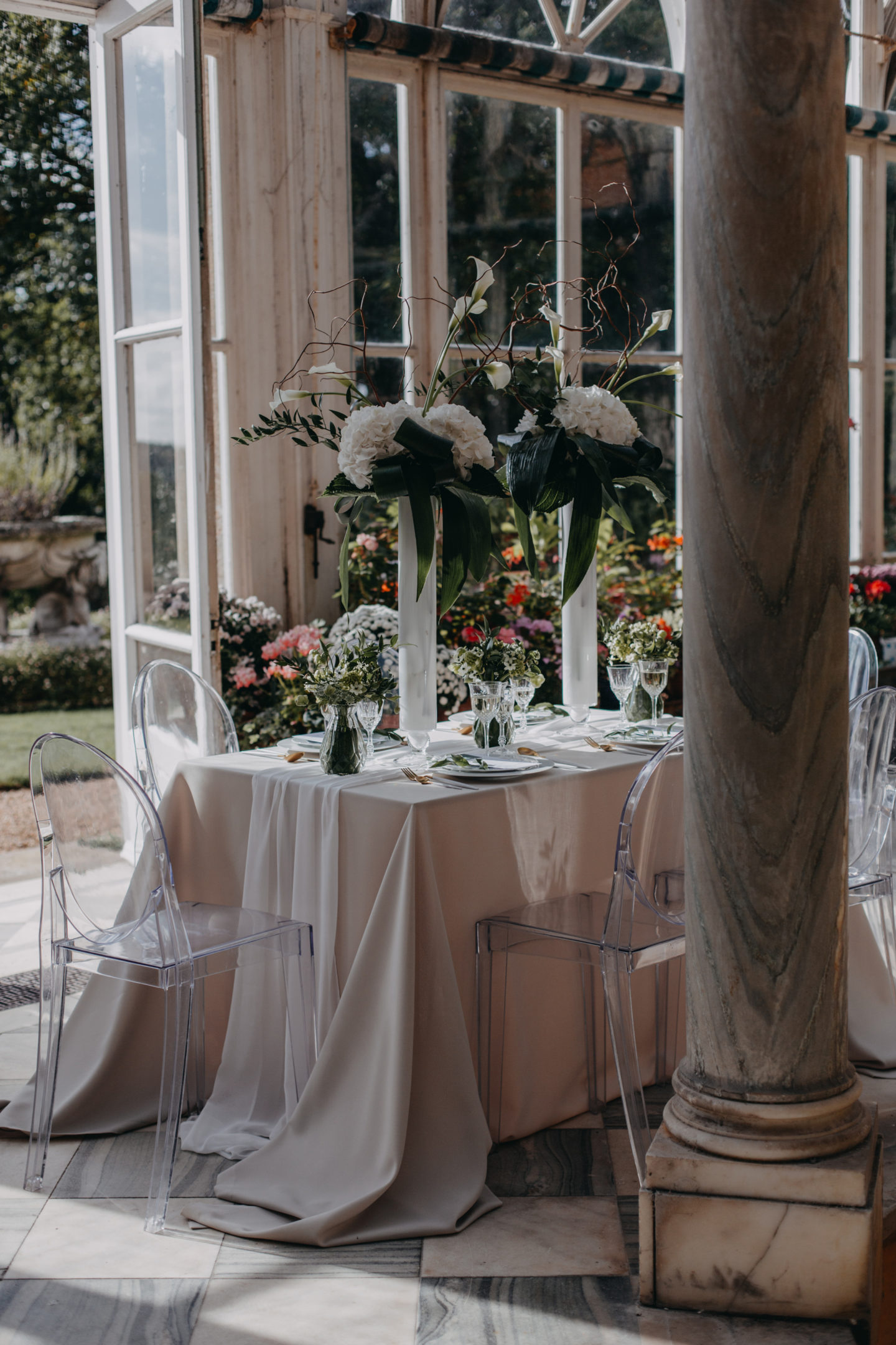 Contemporary Luxe Wedding with Chic Wedding Dress At Sennowe Park, Norfolk