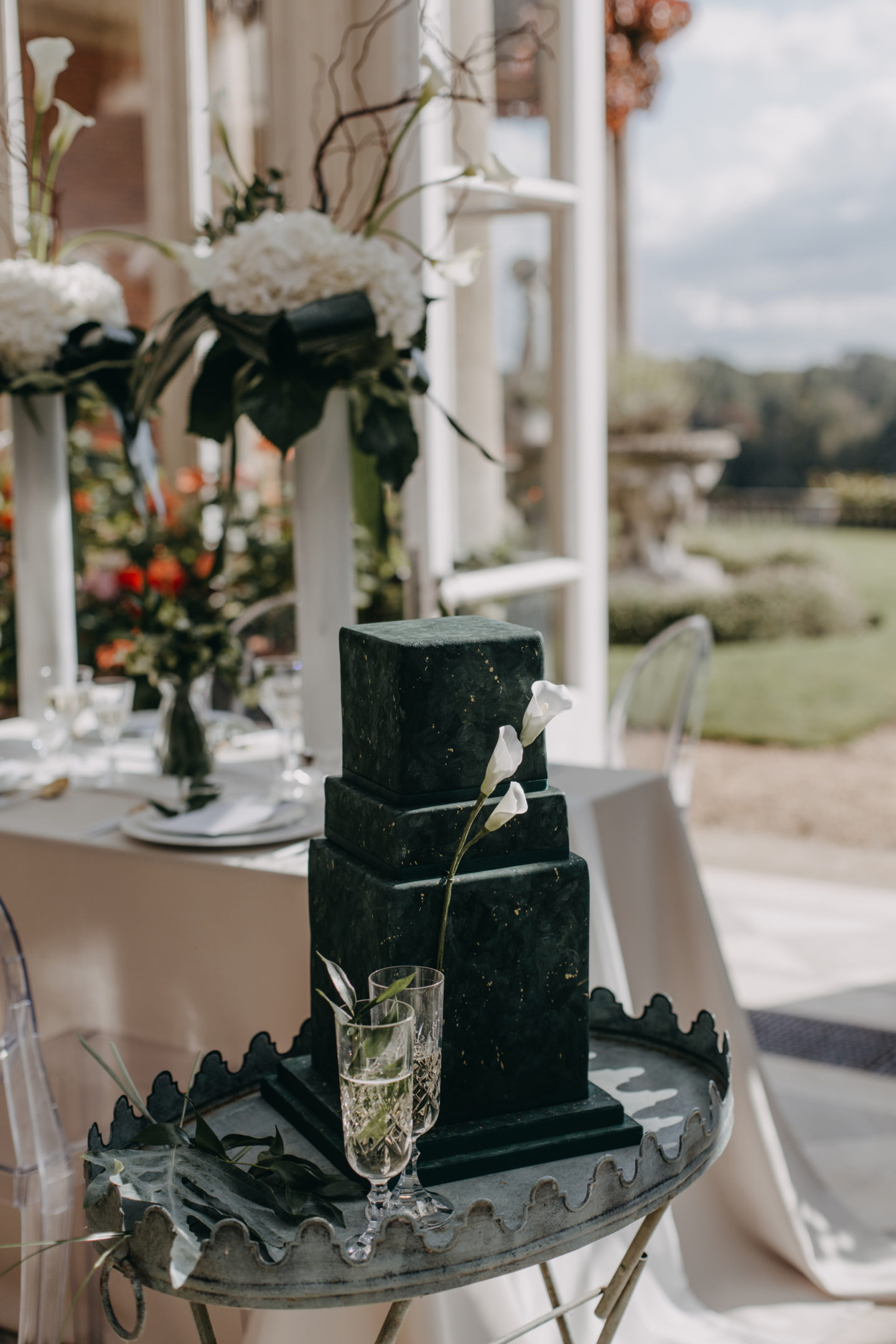 Contemporary Luxe Wedding with Chic Wedding Dress At Sennowe Park, Norfolk