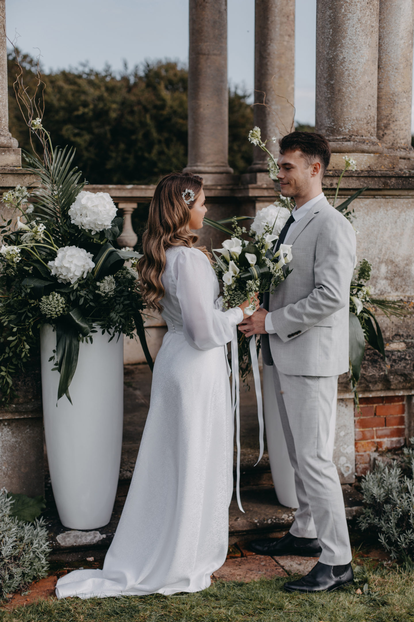 Contemporary Luxe Wedding with Chic Wedding Dress At Sennowe Park, Norfolk