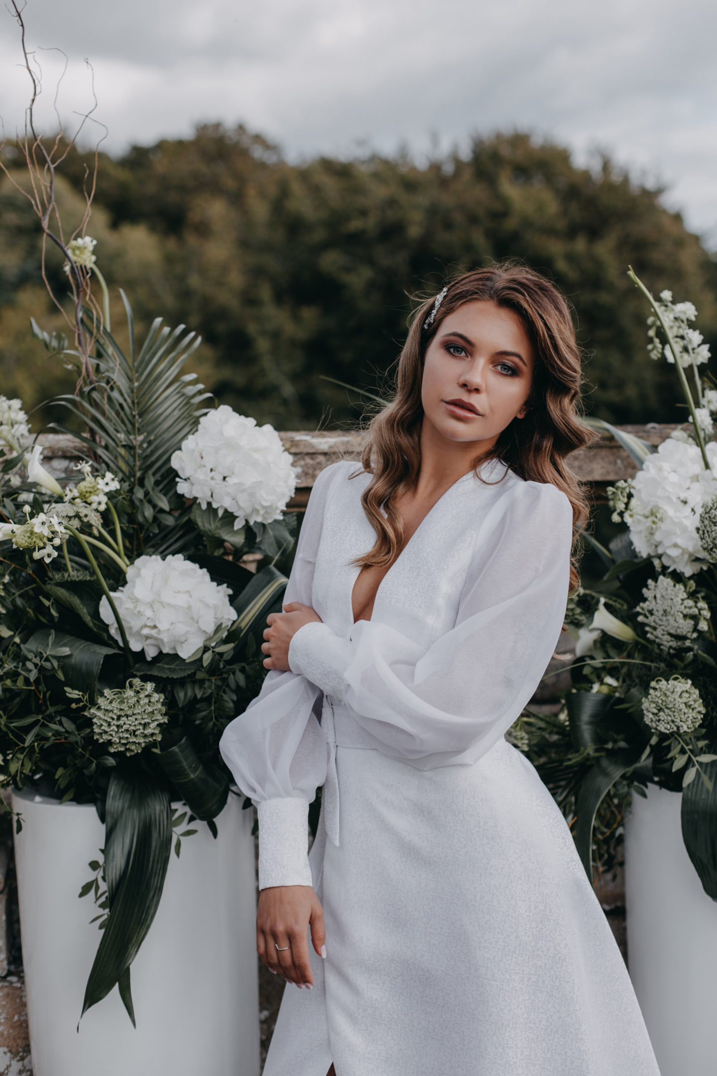 Contemporary Luxe Wedding with Chic Wedding Dress At Sennowe Park, Norfolk