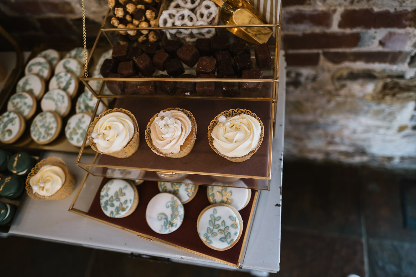 Intimate Wedding With Gold and Green Luxury Styling At Hendall Manor Barns, Sussex