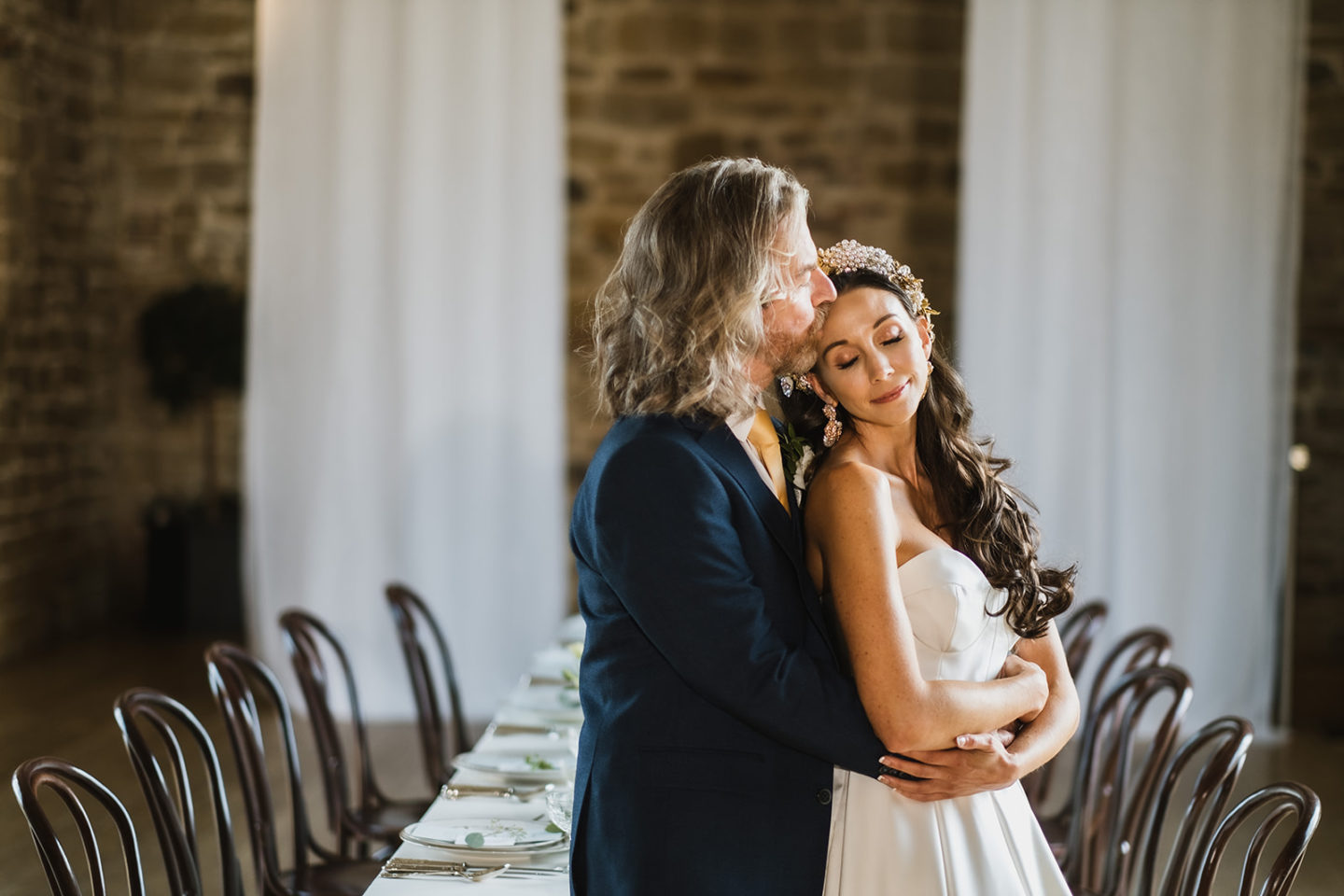 Intimate Wedding With Gold and Green Luxury Styling At Hendall Manor Barns, Sussex