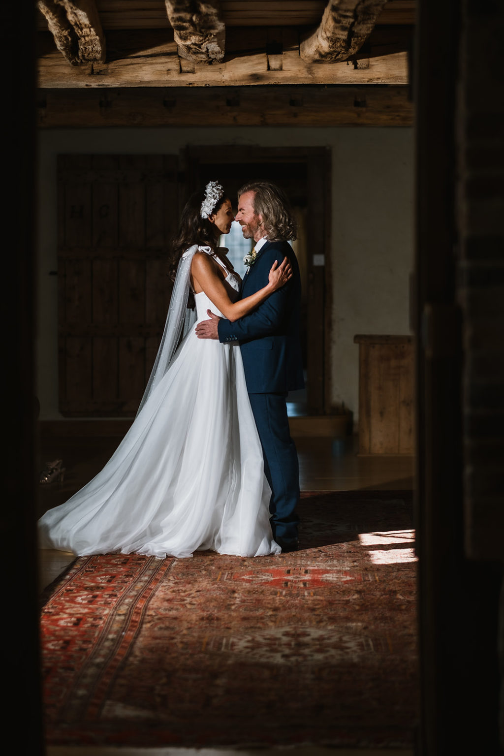 Intimate Wedding With Gold and Green Luxury Styling At Hendall Manor Barns, Sussex