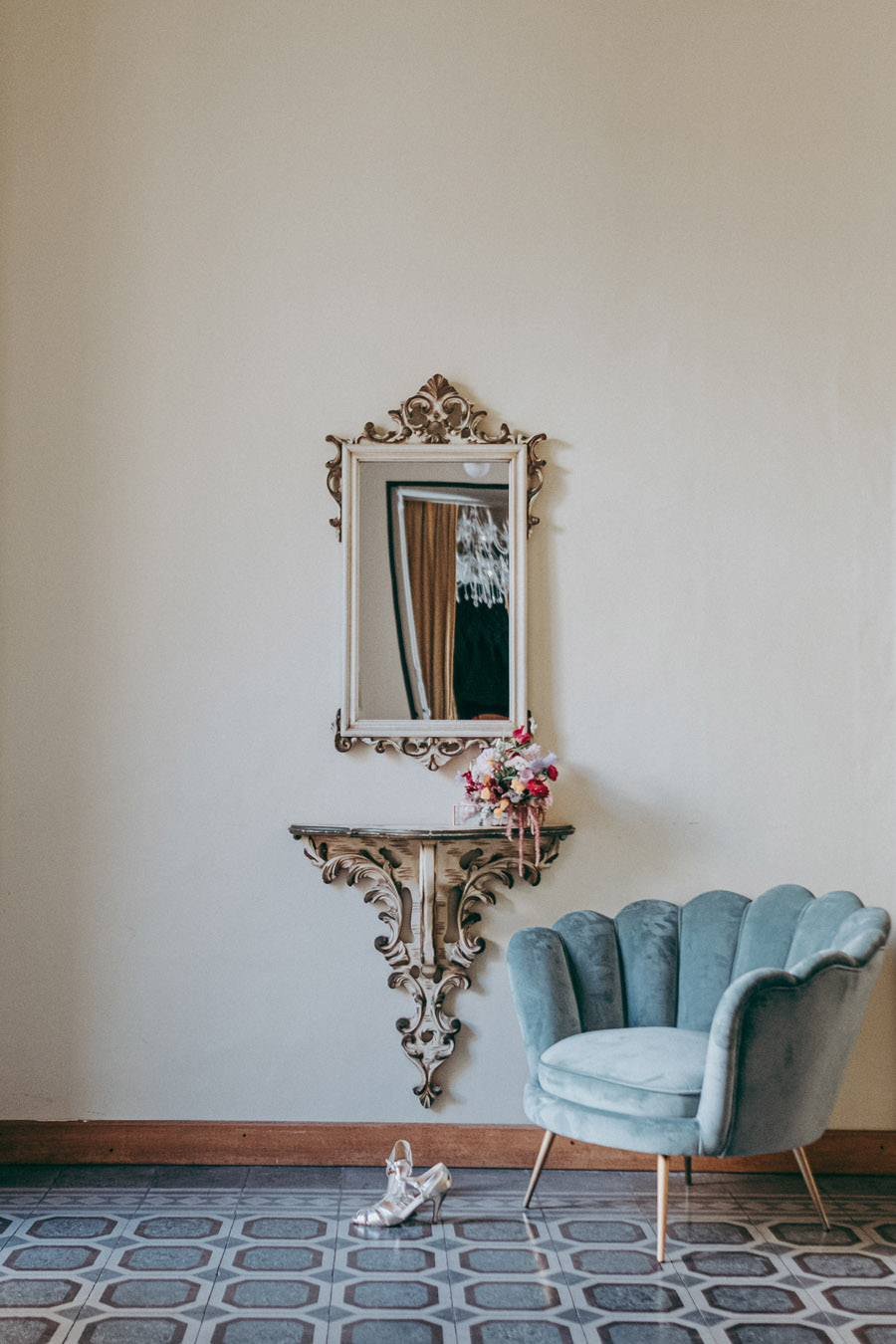 Art Nouveau Wedding Inspiration With Ethereal Vibes at Palazzo Arabesco, Italy