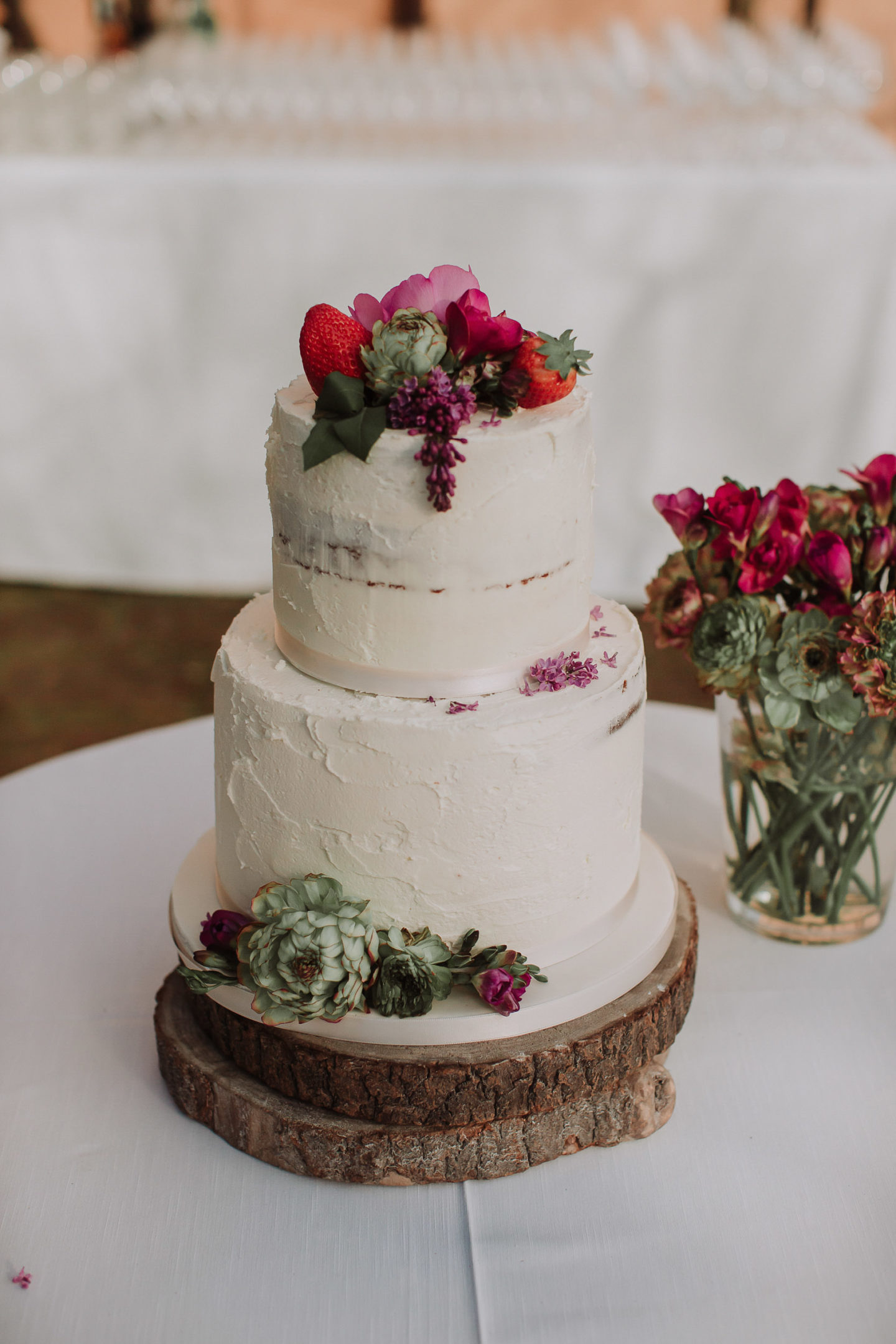 Italian Wedding With Alfresco Dining At Torrecchia Vecchia, Lazio