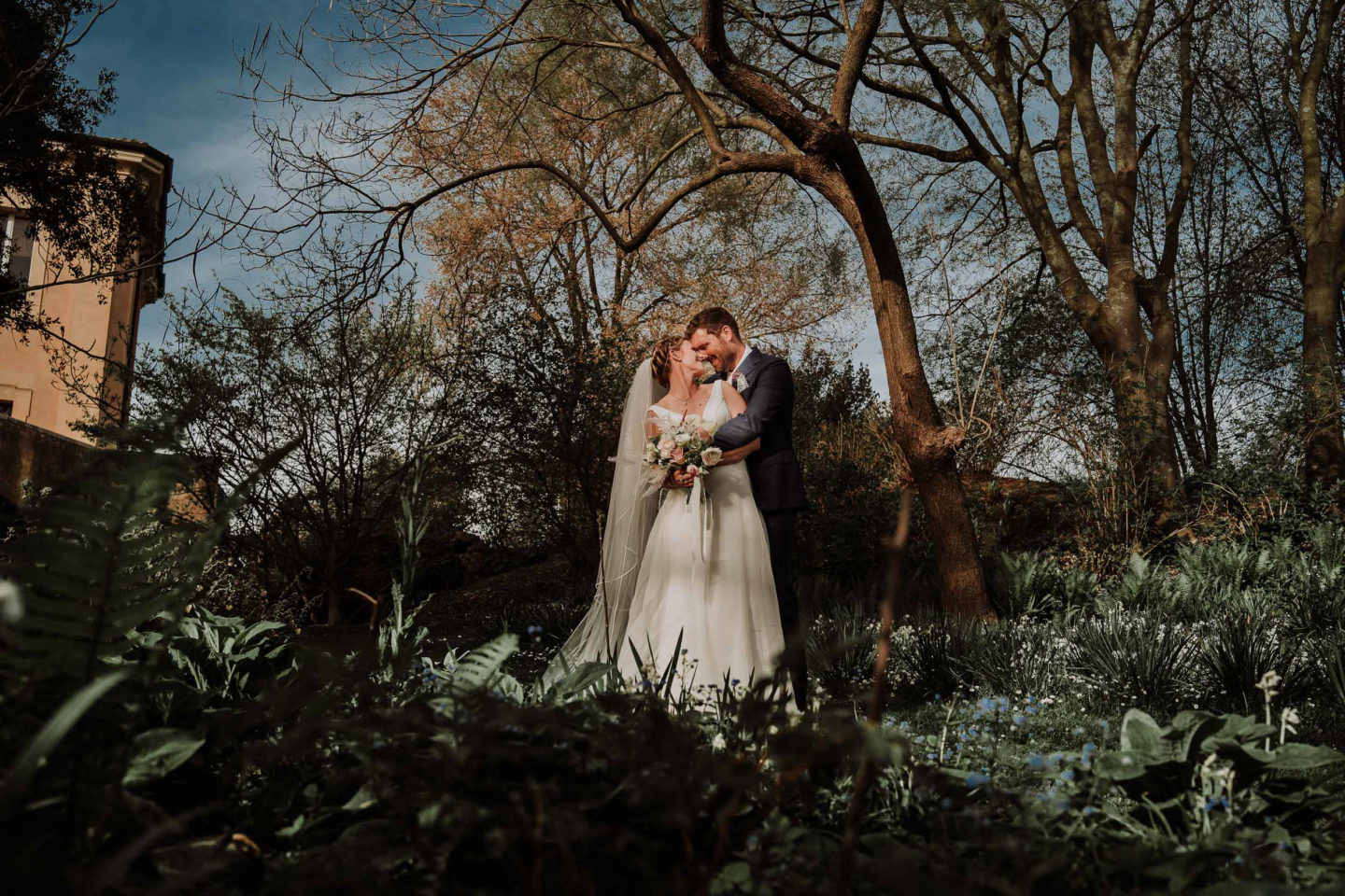 Italian Wedding With Alfresco Dining At Torrecchia Vecchia, Lazio