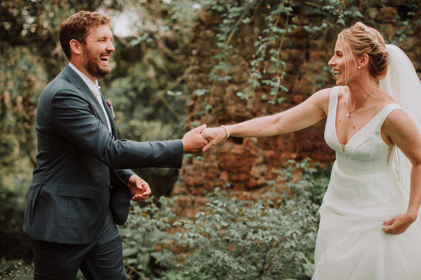 Italian Wedding With Alfresco Dining At Torrecchia Vecchia, Lazio