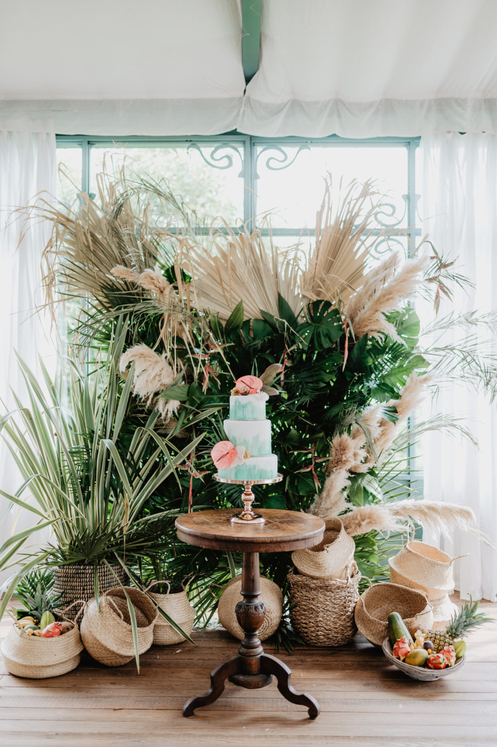 Luxury Boho Wedding With Tropical Vibes in Italy