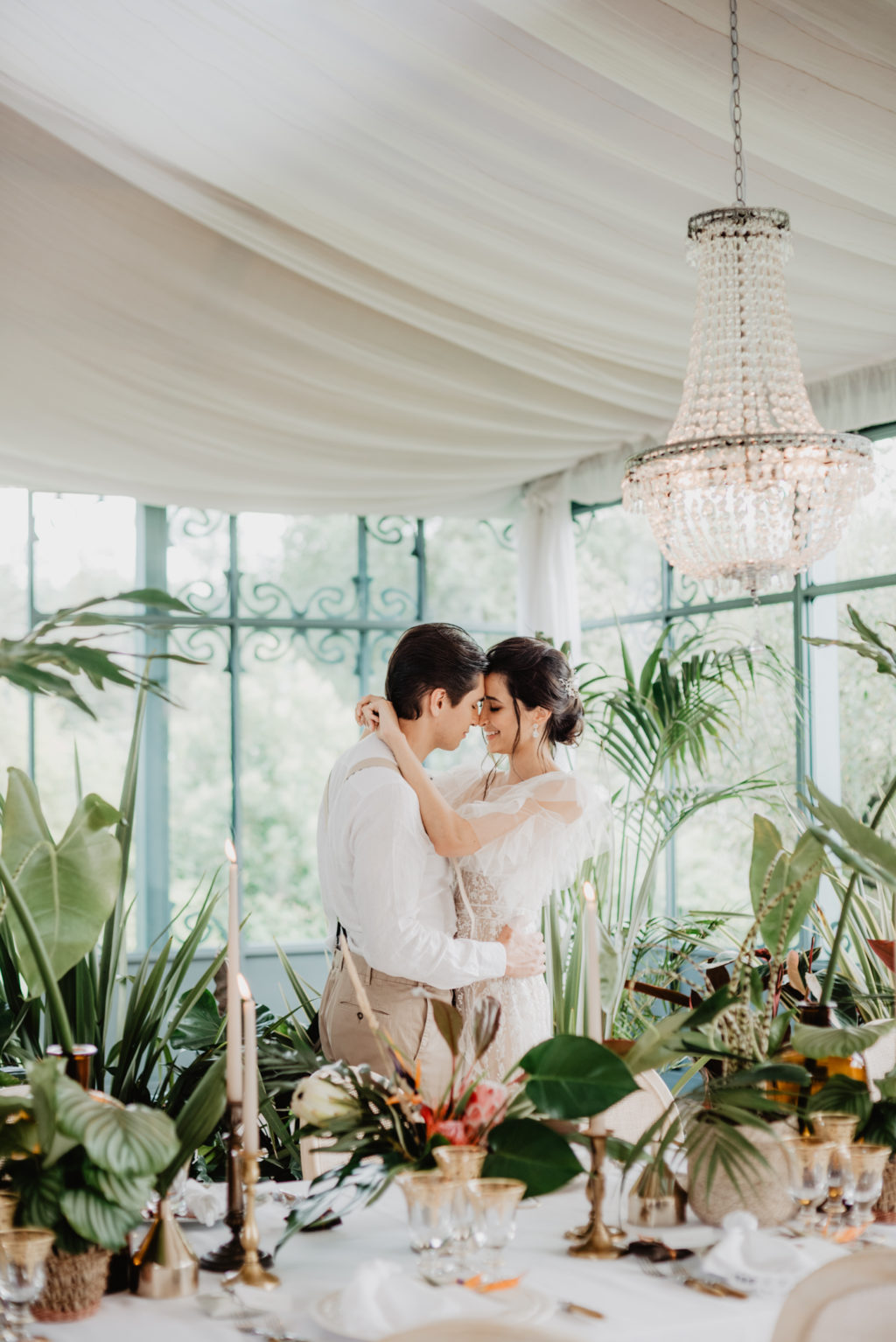 Luxury Boho Wedding With Tropical Vibes in Italy