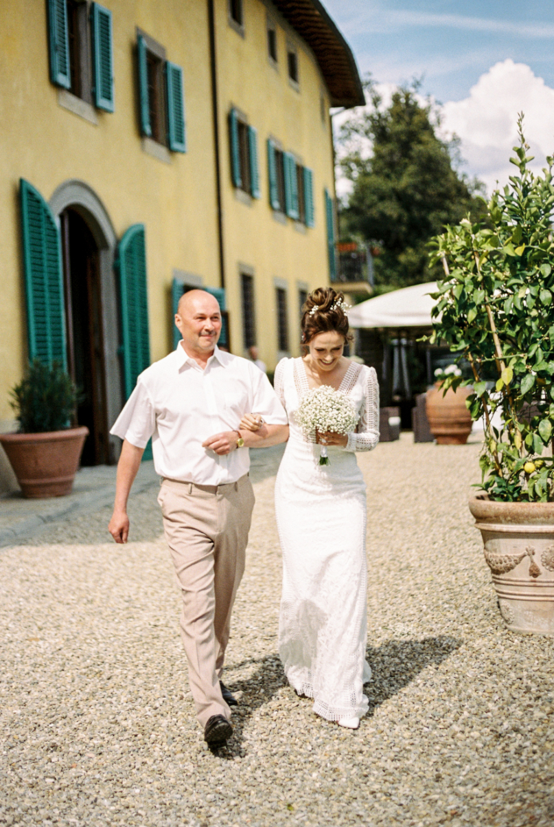 Modern Italian Wedding In Tuscany With Luxury Details