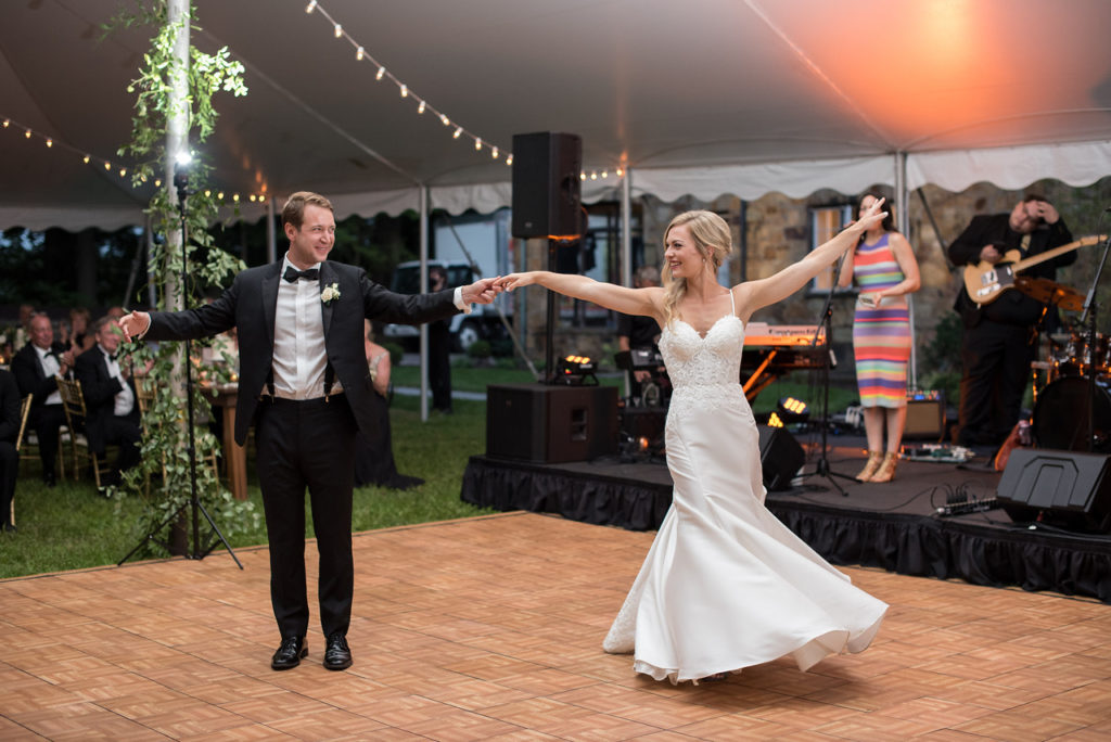 First Dance Advice; 5 Ways To Add Confidence To Your First Dance