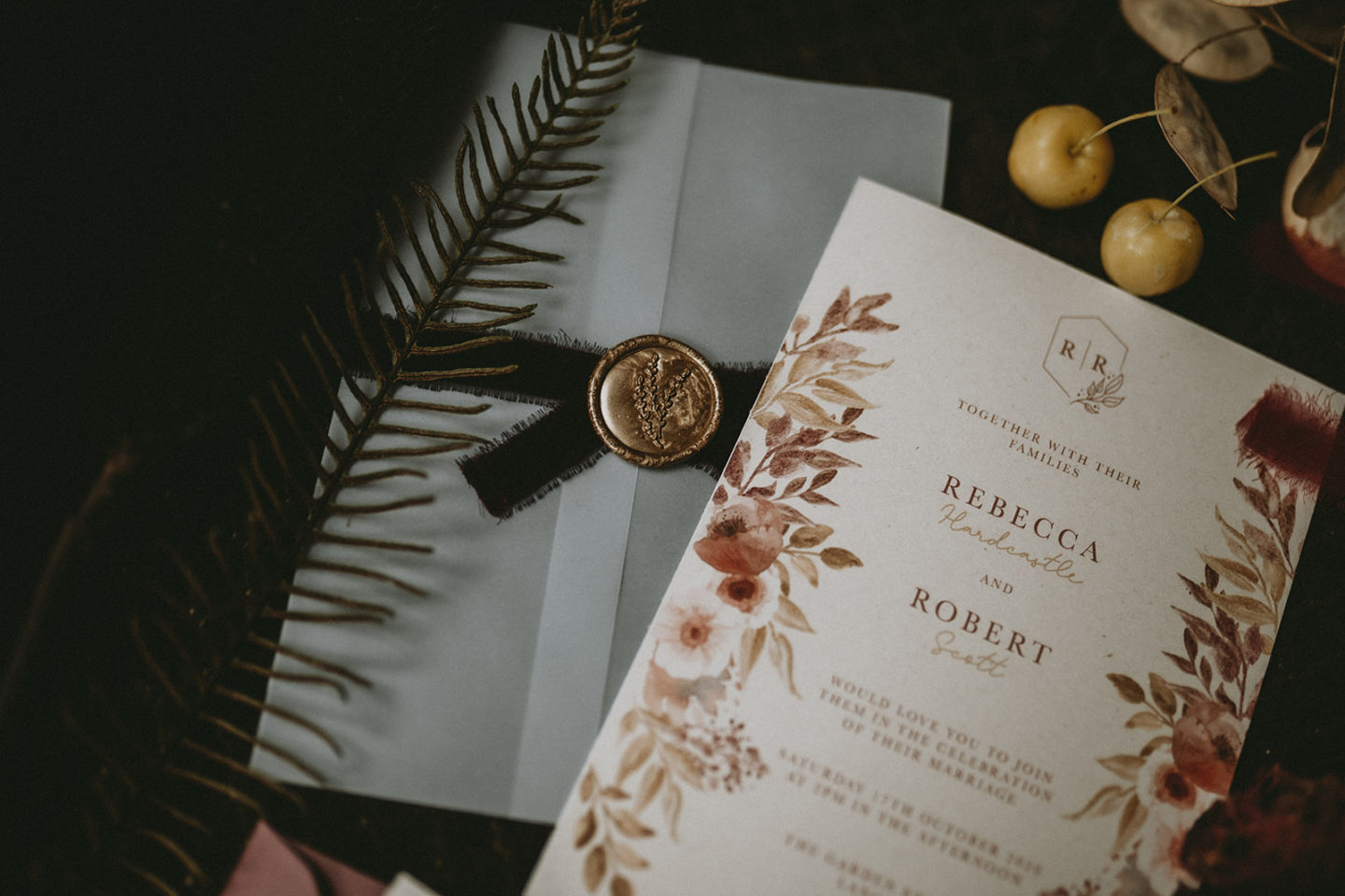 10 Mistakes To Avoid When Sending Your Wedding Invitations