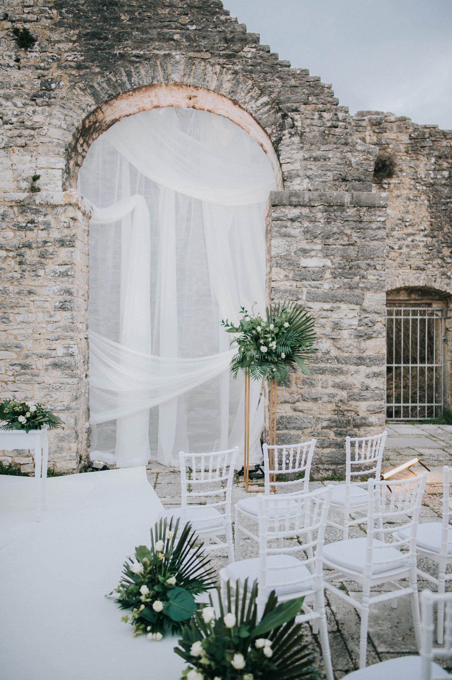 Botanical Castle Wedding with Contemporary Vibes at Dvigrad Ruins, Croatia