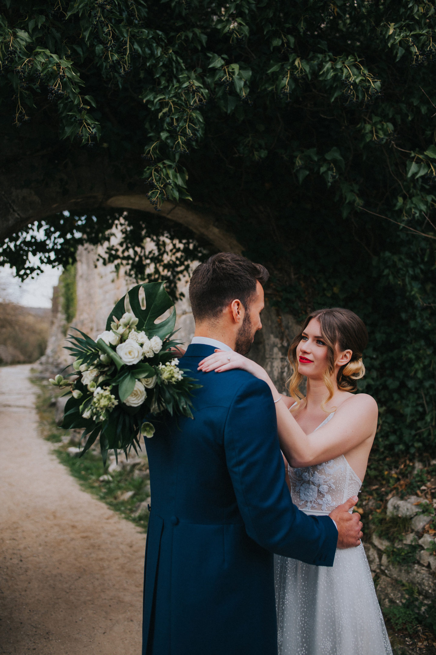 Botanical Castle Wedding with Contemporary Vibes at Dvigrad Ruins, Croatia