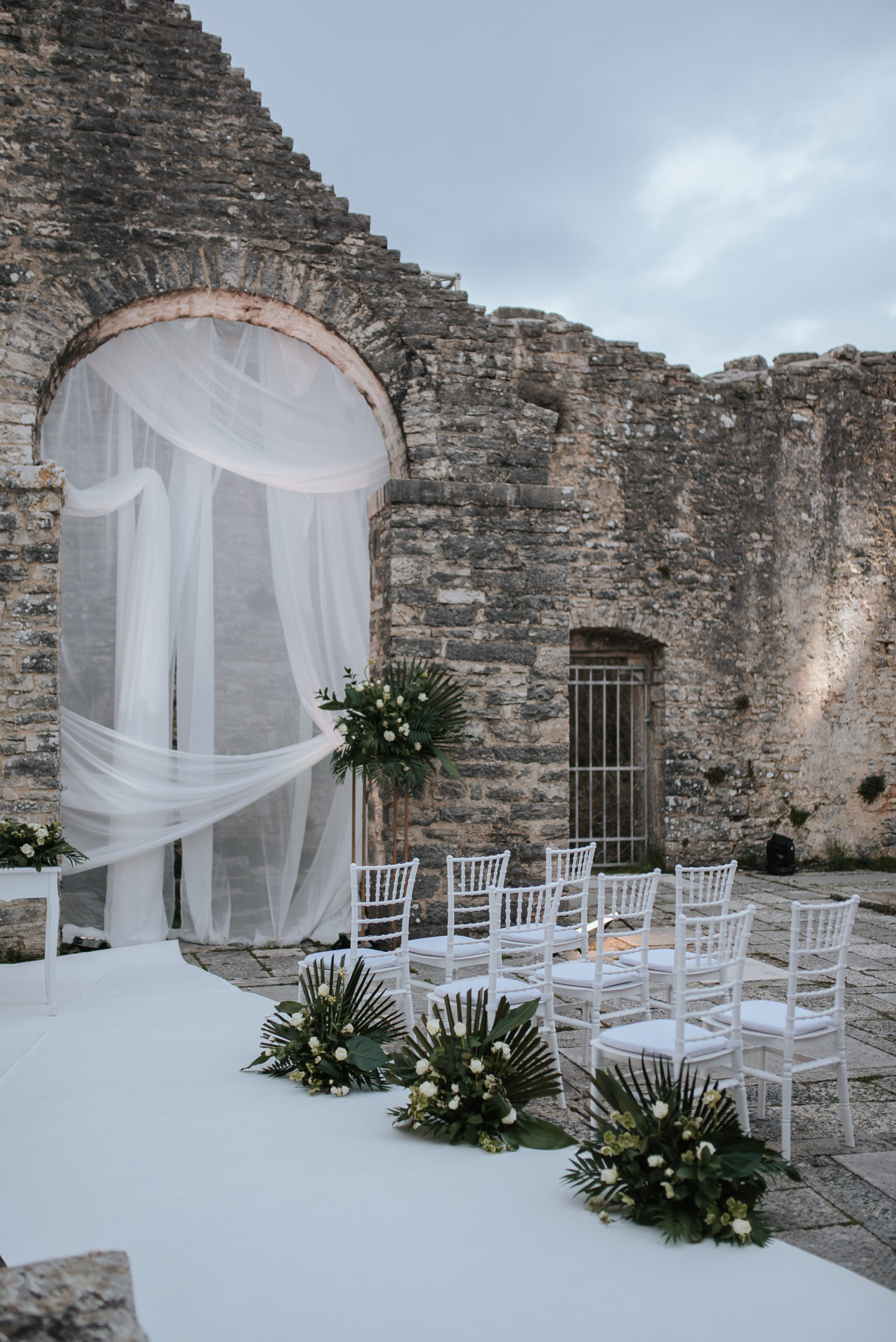 Botanical Castle Wedding with Contemporary Vibes at Dvigrad Ruins, Croatia