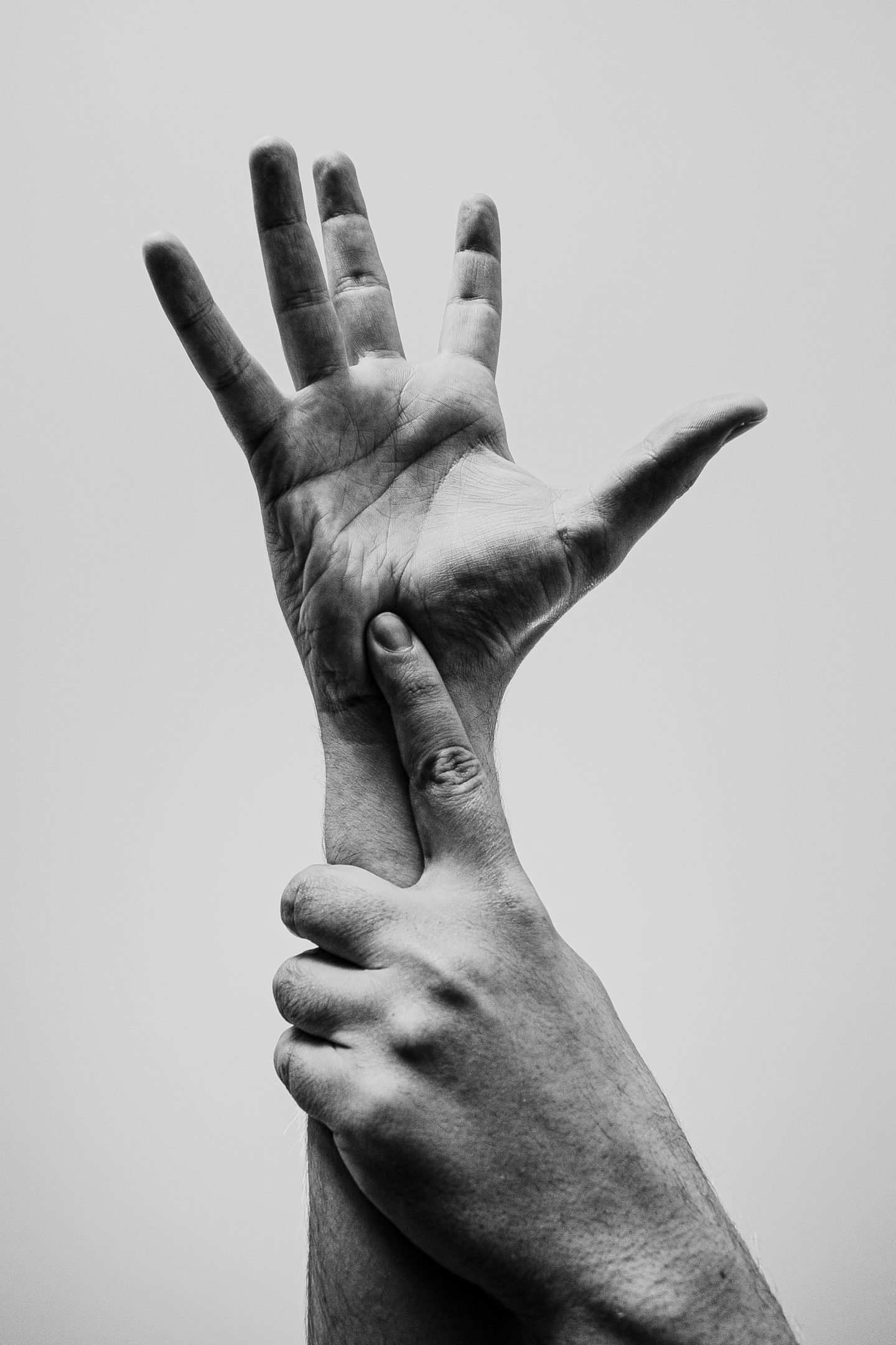 5 Tips For Planning A Wedding With Deaf or Hard of Hearing Guests 