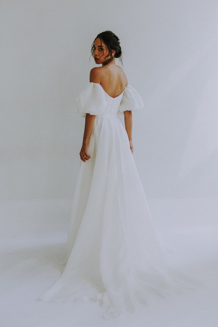 The Sleeve Edit; Alternative Wedding Dresses With Sleeves