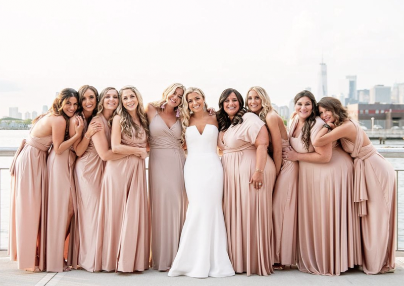 Advice For Brides: What To Consider If You Have A Pregnant Bridesmaid