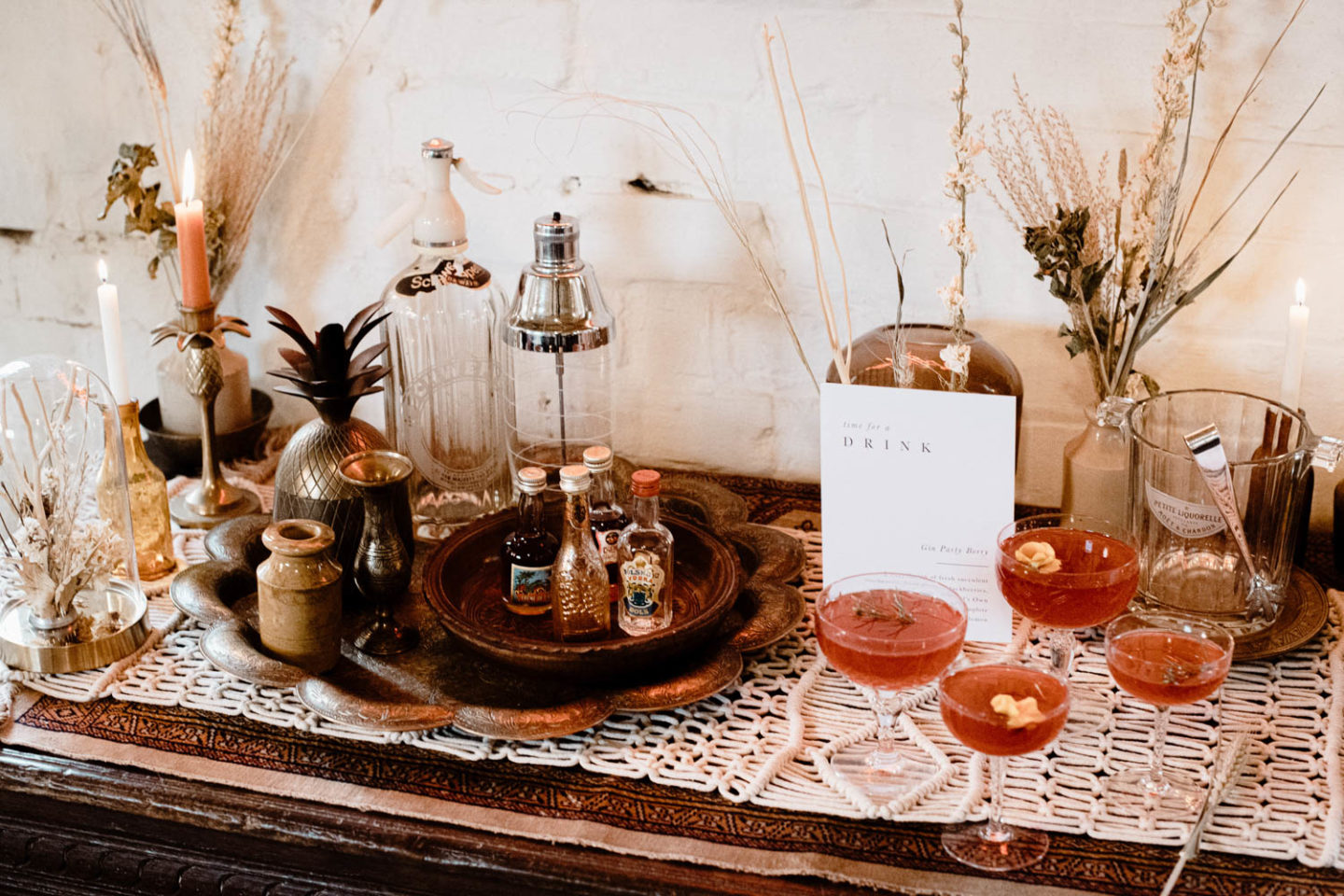 Laid Back Boho Moroccan Wedding at Gaddesden Estate, Hertfordshire 