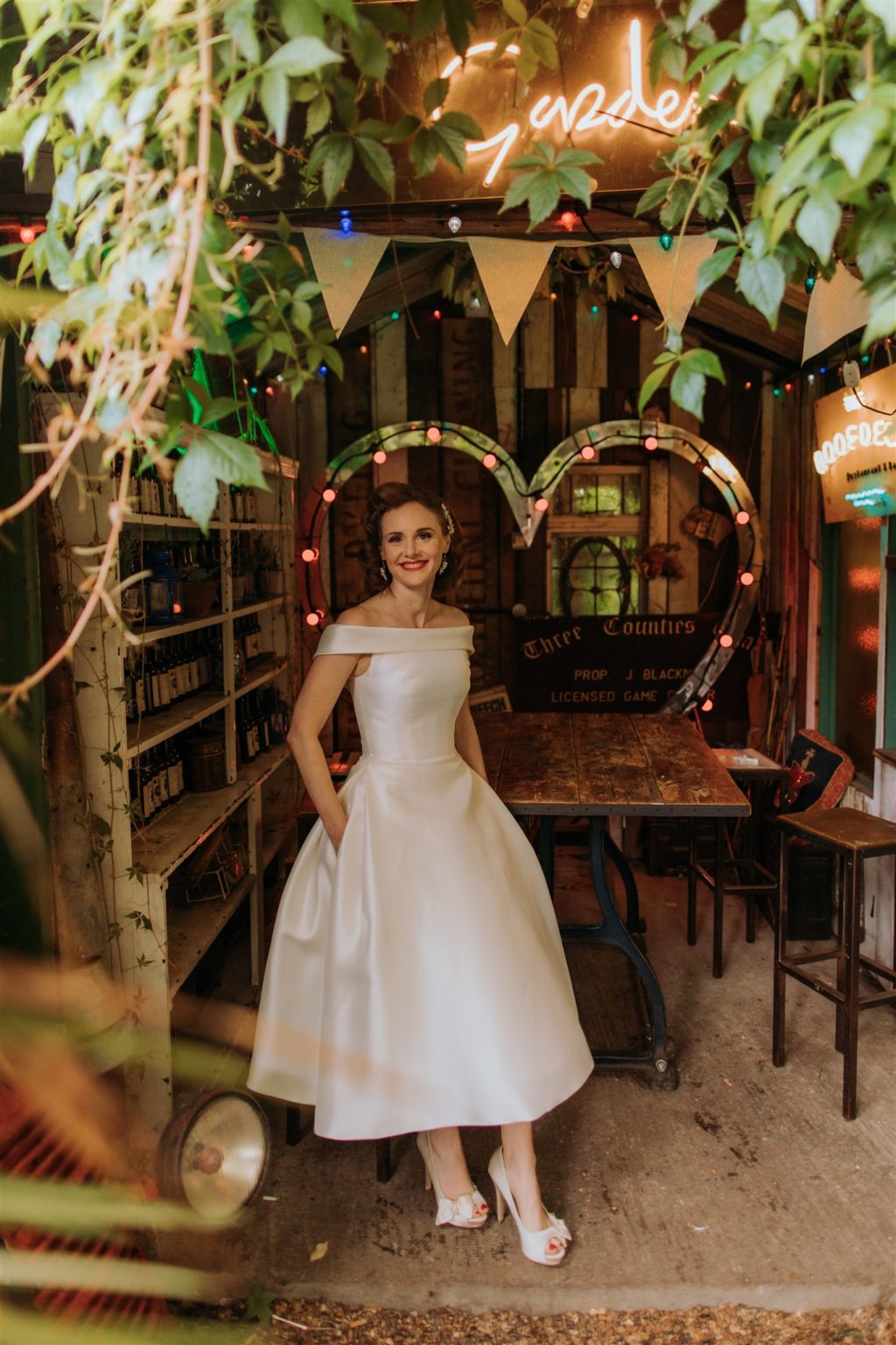 Retro 50s Wedding Inspiration At Gods Own Junkyard, London