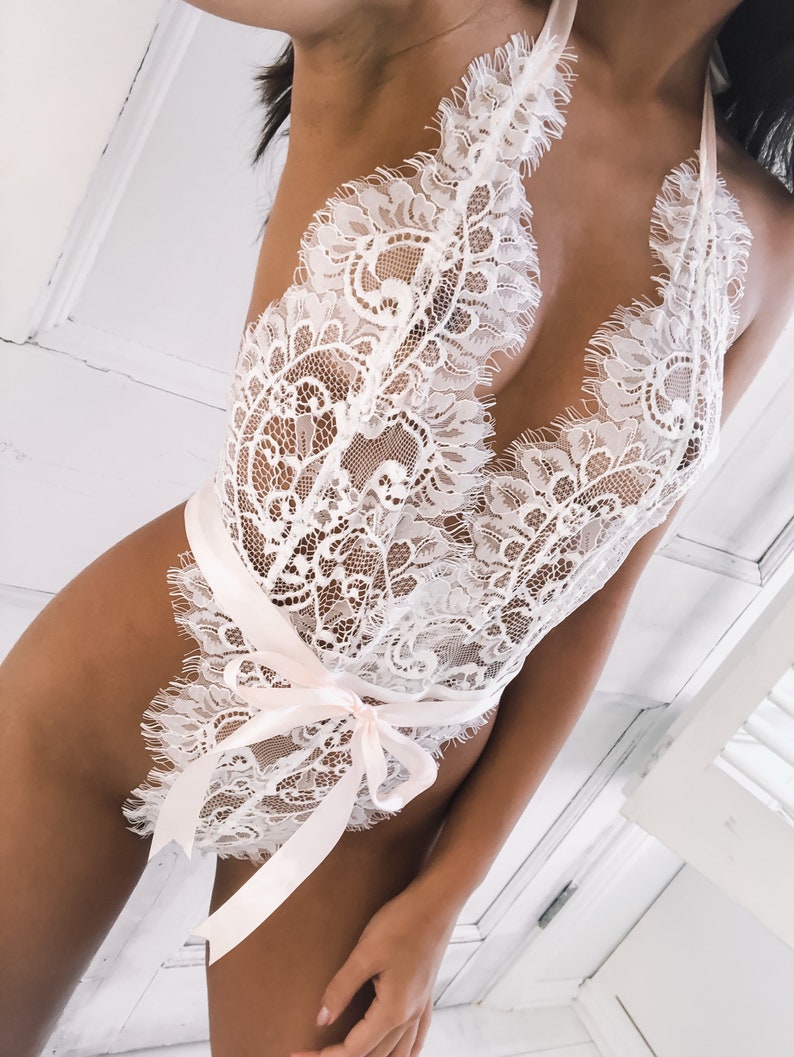 Alternative Bridal Underwear For Your Wedding Day