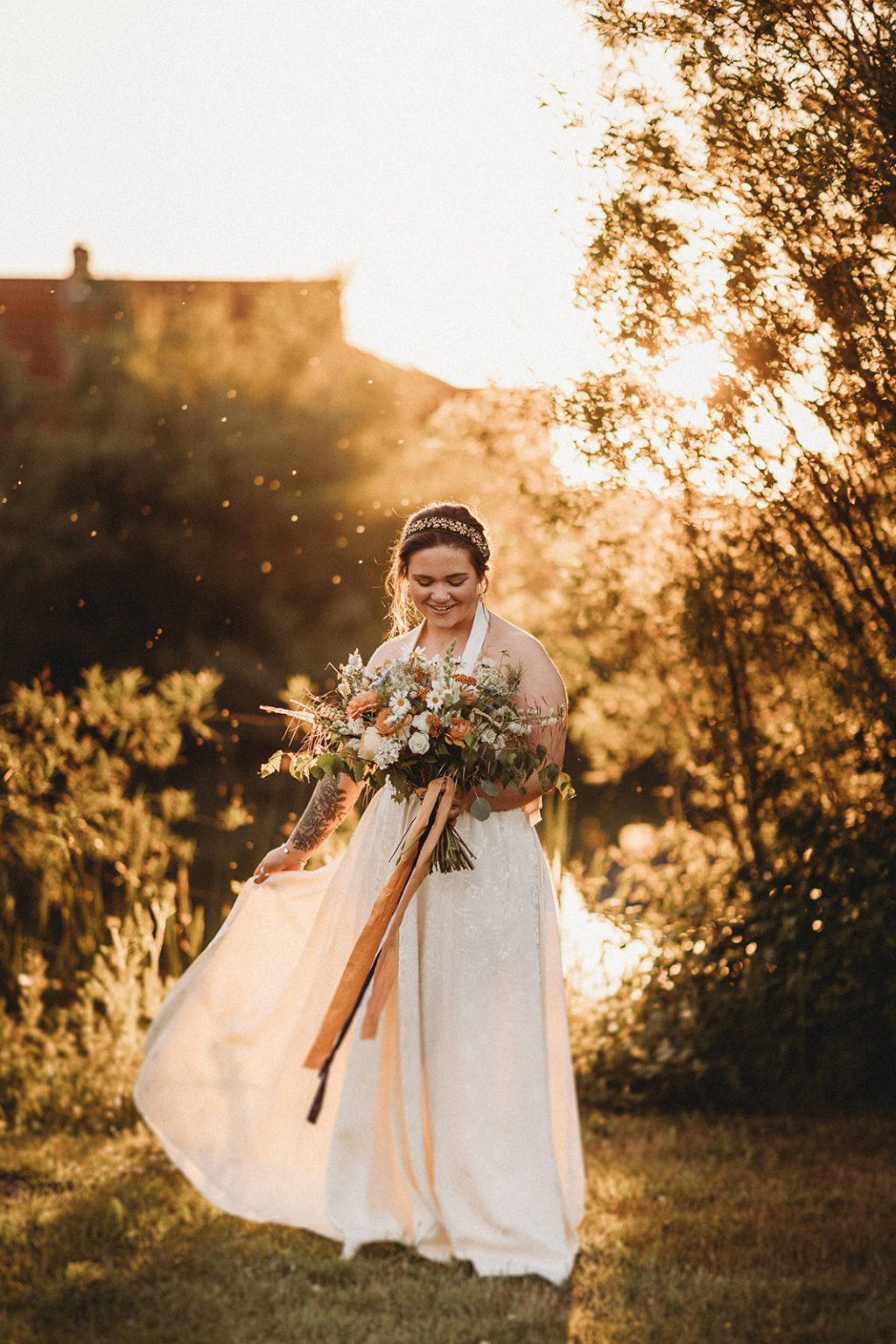Sustainable Wedding By Twilight At The Jetty, Bedfordshire
