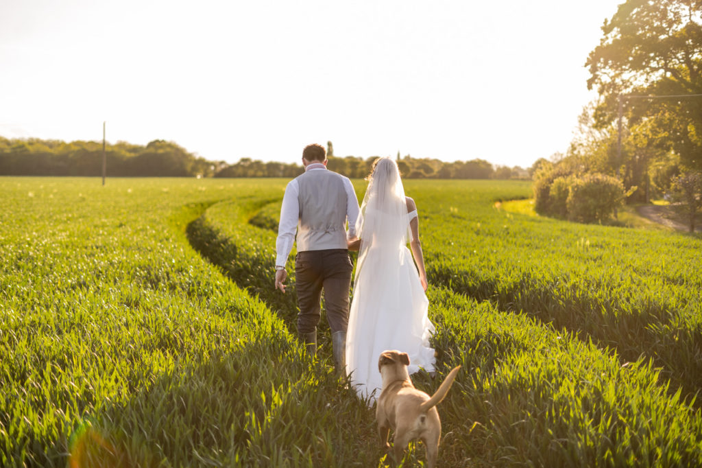 7 Ways Scale Back Your Wedding and Plan An Intimate Wedding Day