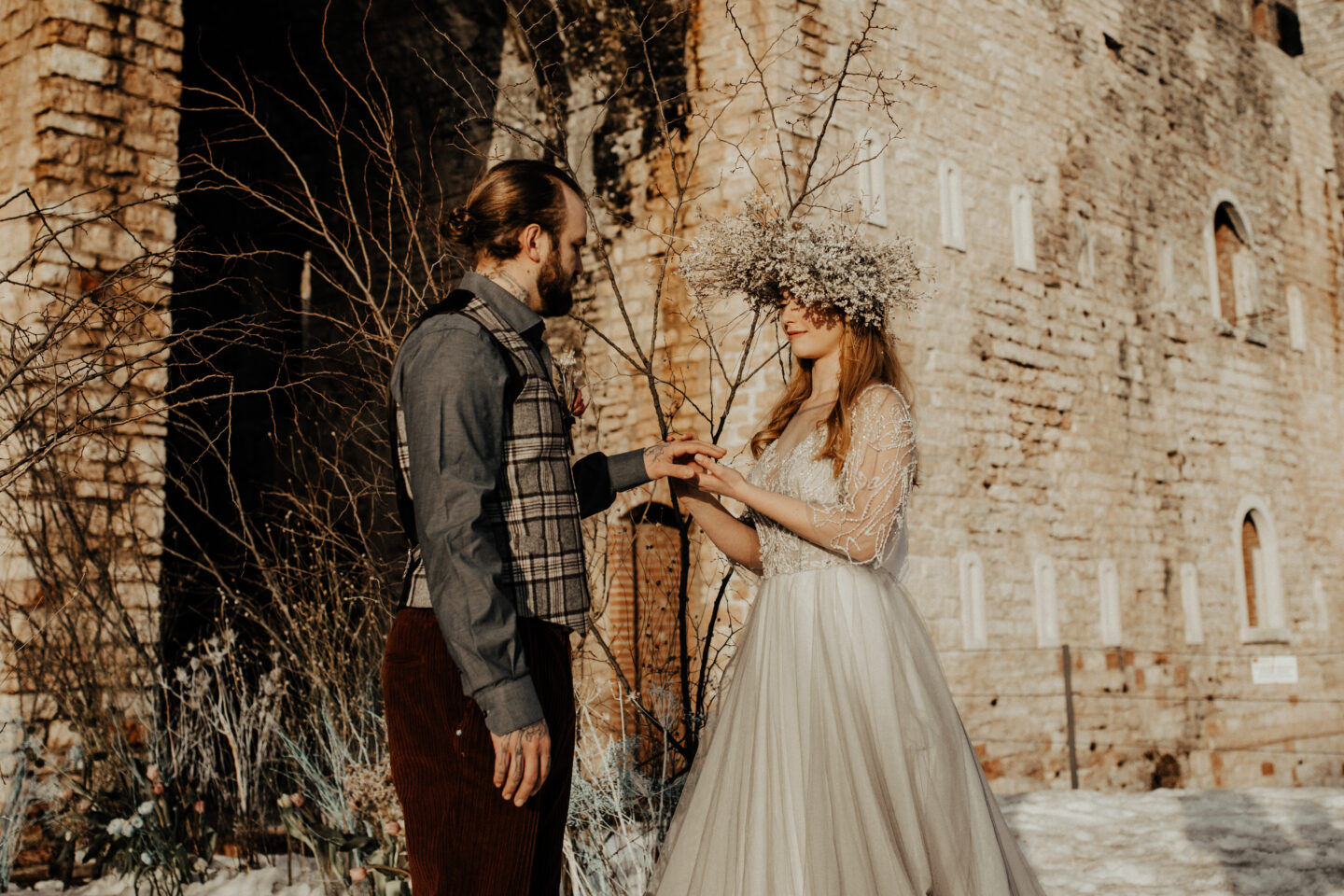 Romantic Winter Destination Wedding on the Italian Alps