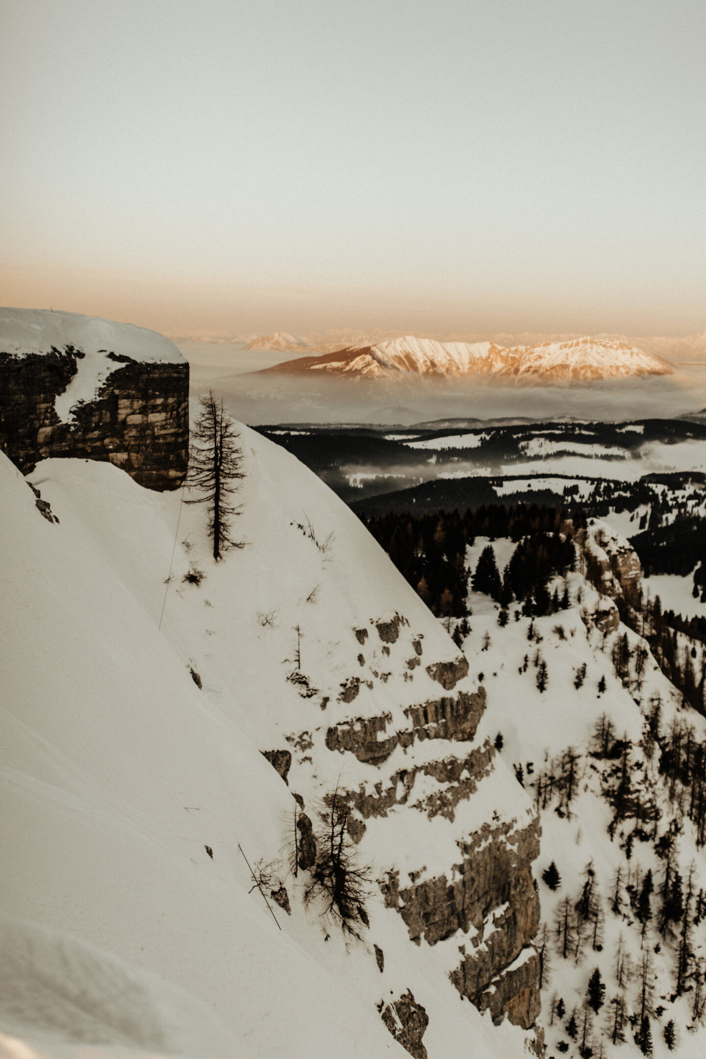 Romantic Winter Destination Wedding on the Italian Alps