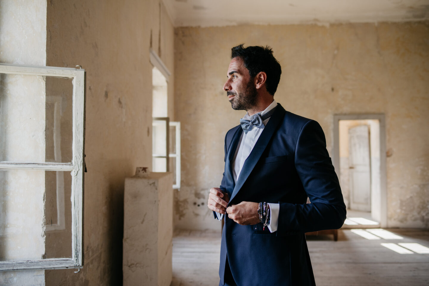 Italian Vineyard Elopement With Rustic Luxe Styling at Villa Garzolini