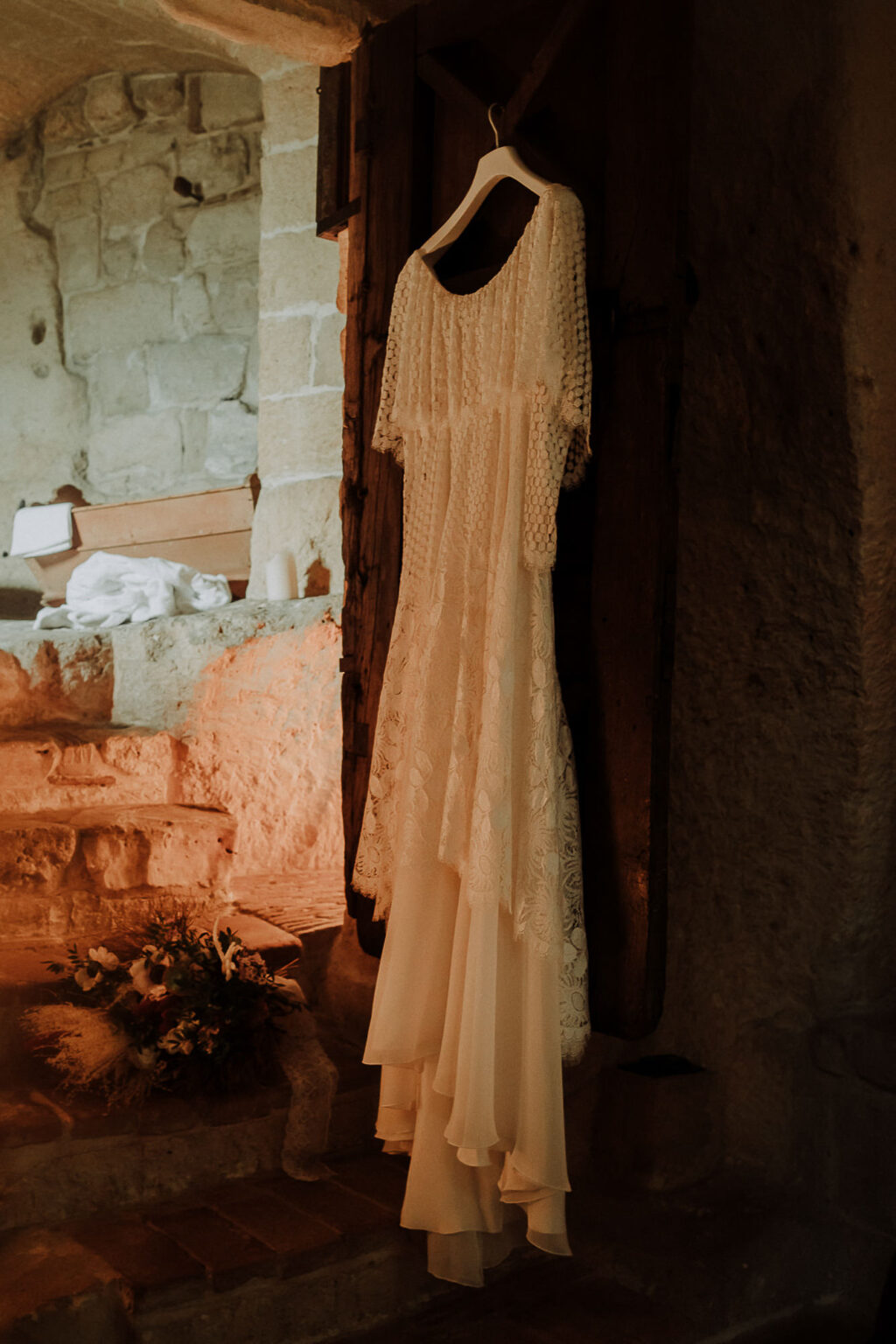 Intimate Italian Elopement With A Vintage Wedding Dress